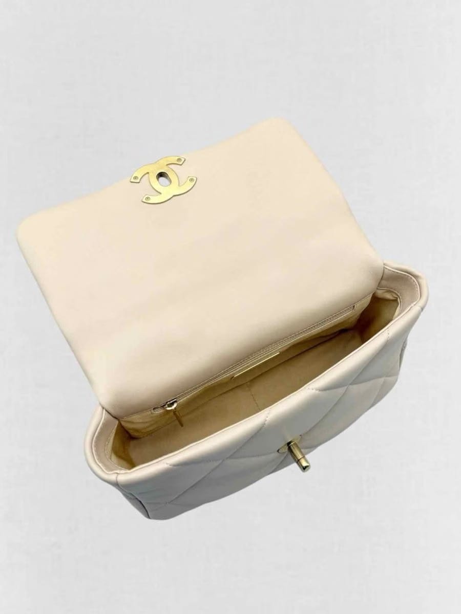 CHANEL 19 Flap Cream Quilted Shoulder Bag