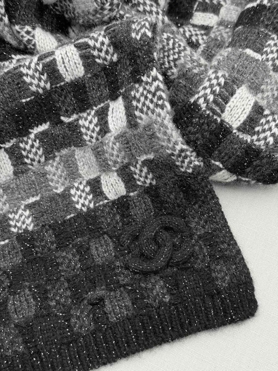 CHANEL Black & White Checked Scarf