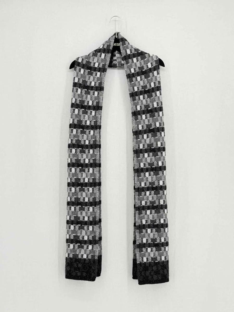 CHANEL Black & White Checked Scarf