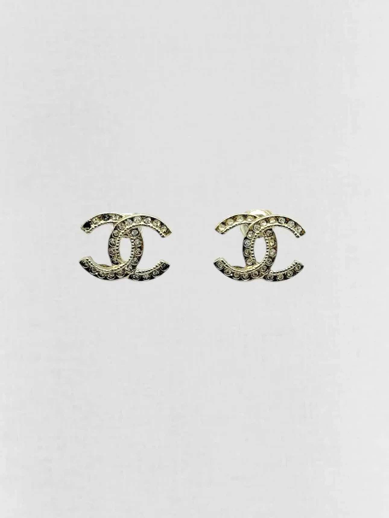 CHANEL Fashion Earrings