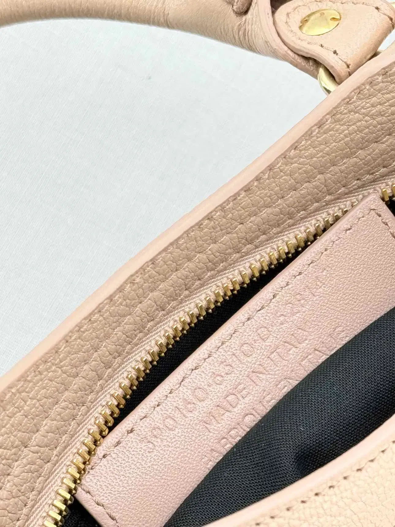 BALENCIAGA City Beige Tote Bag