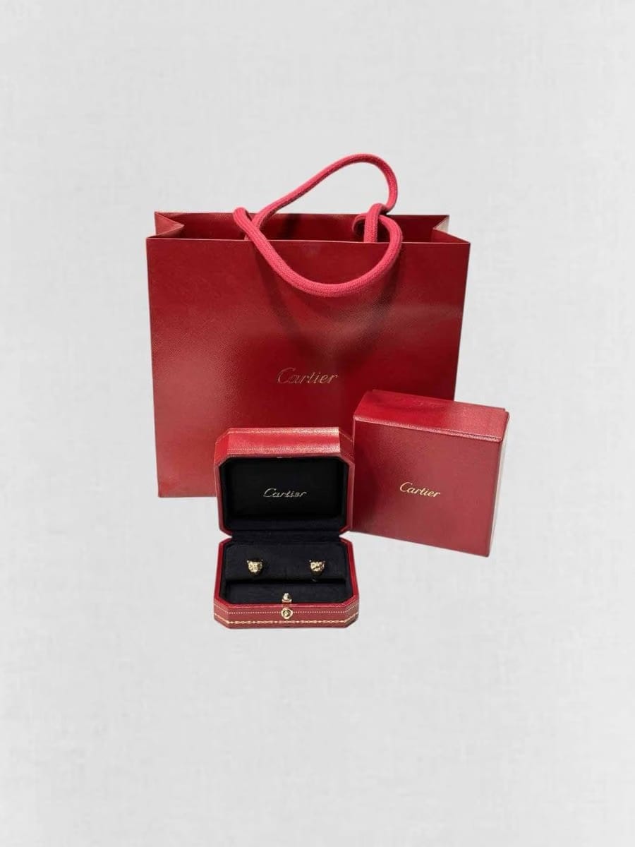 CARTIER tsavorite garnets & onyx Earrings
