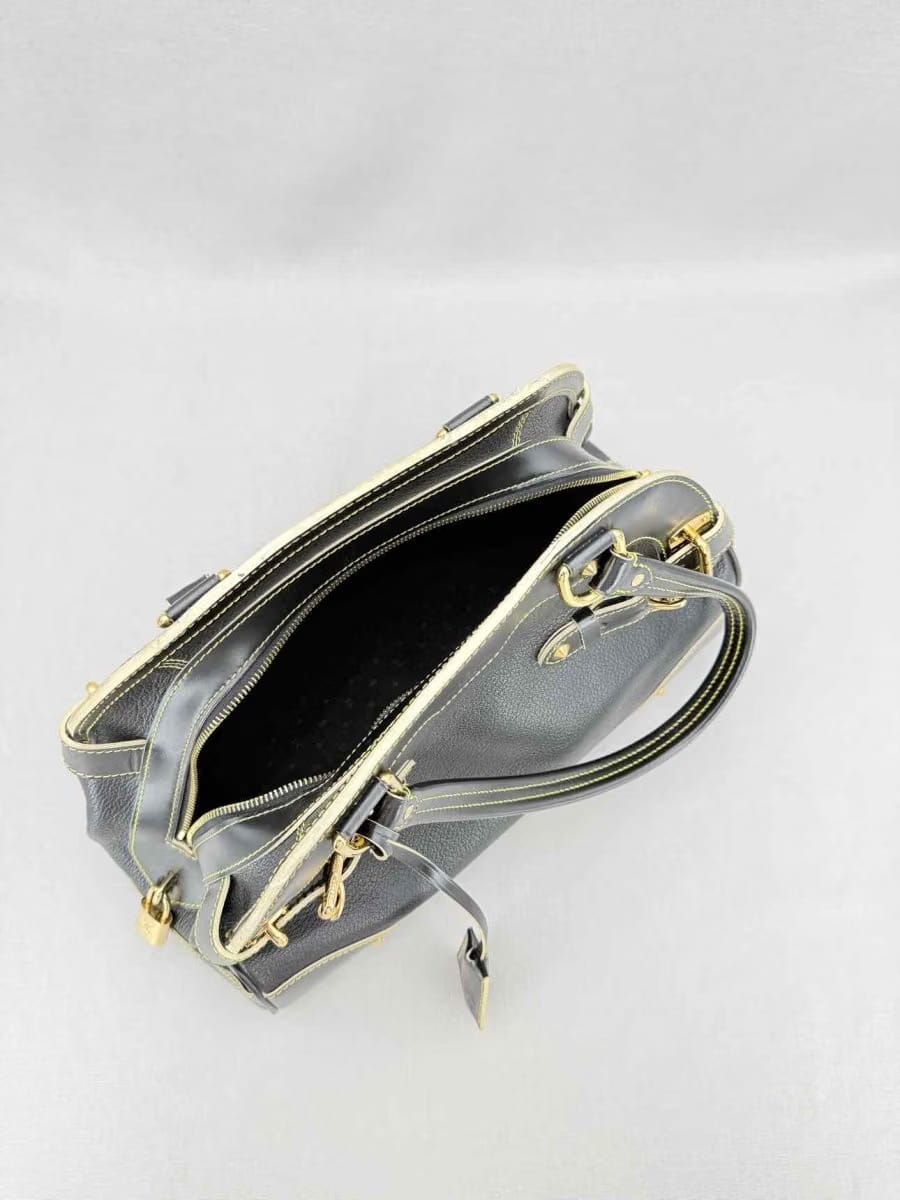 LOUIS VUITTON Le Radieux Black Shoulder Bag