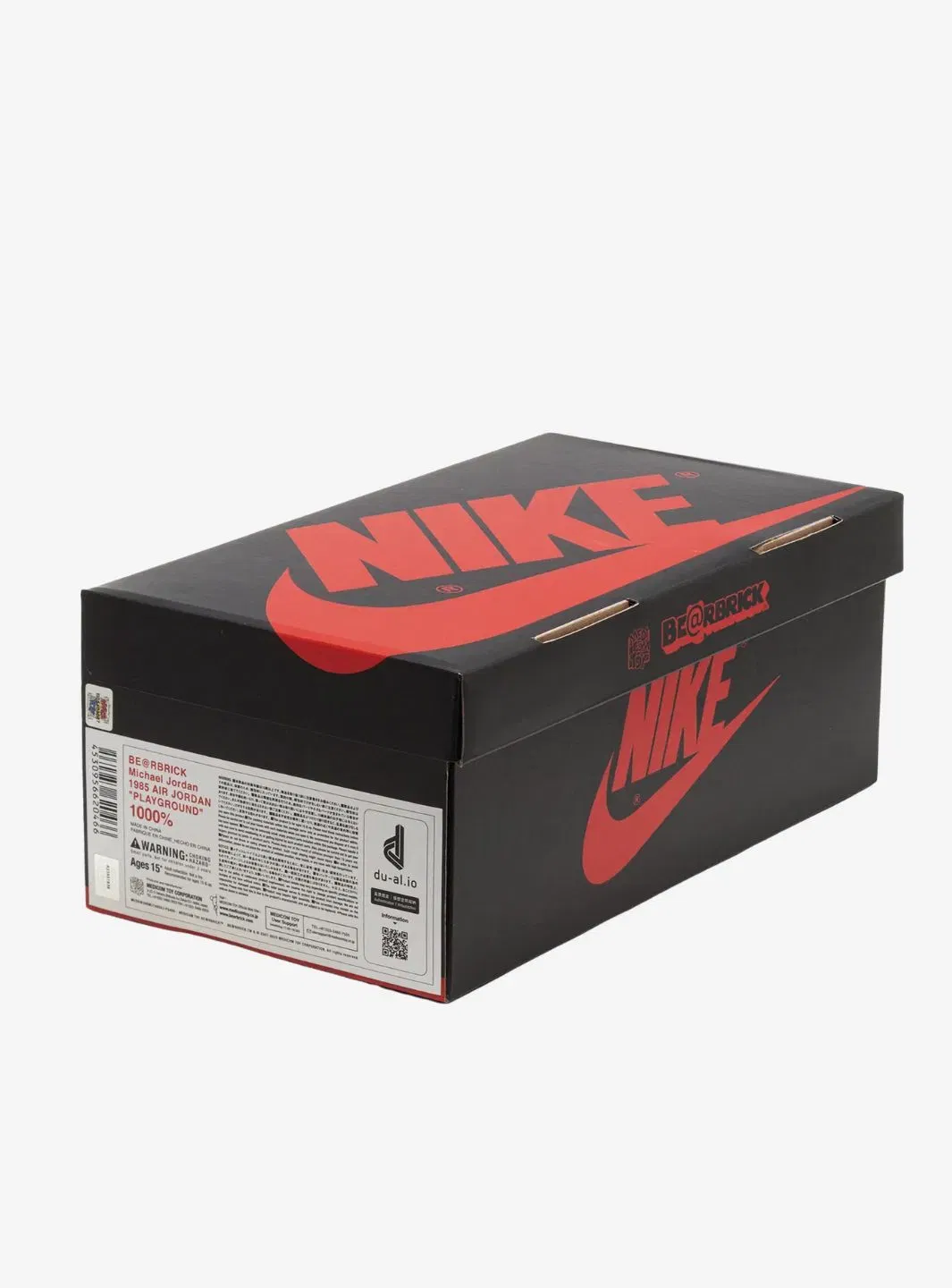 Bearbrick Nike Michael Jordan 1985 Air Jordan "Playground" 400%