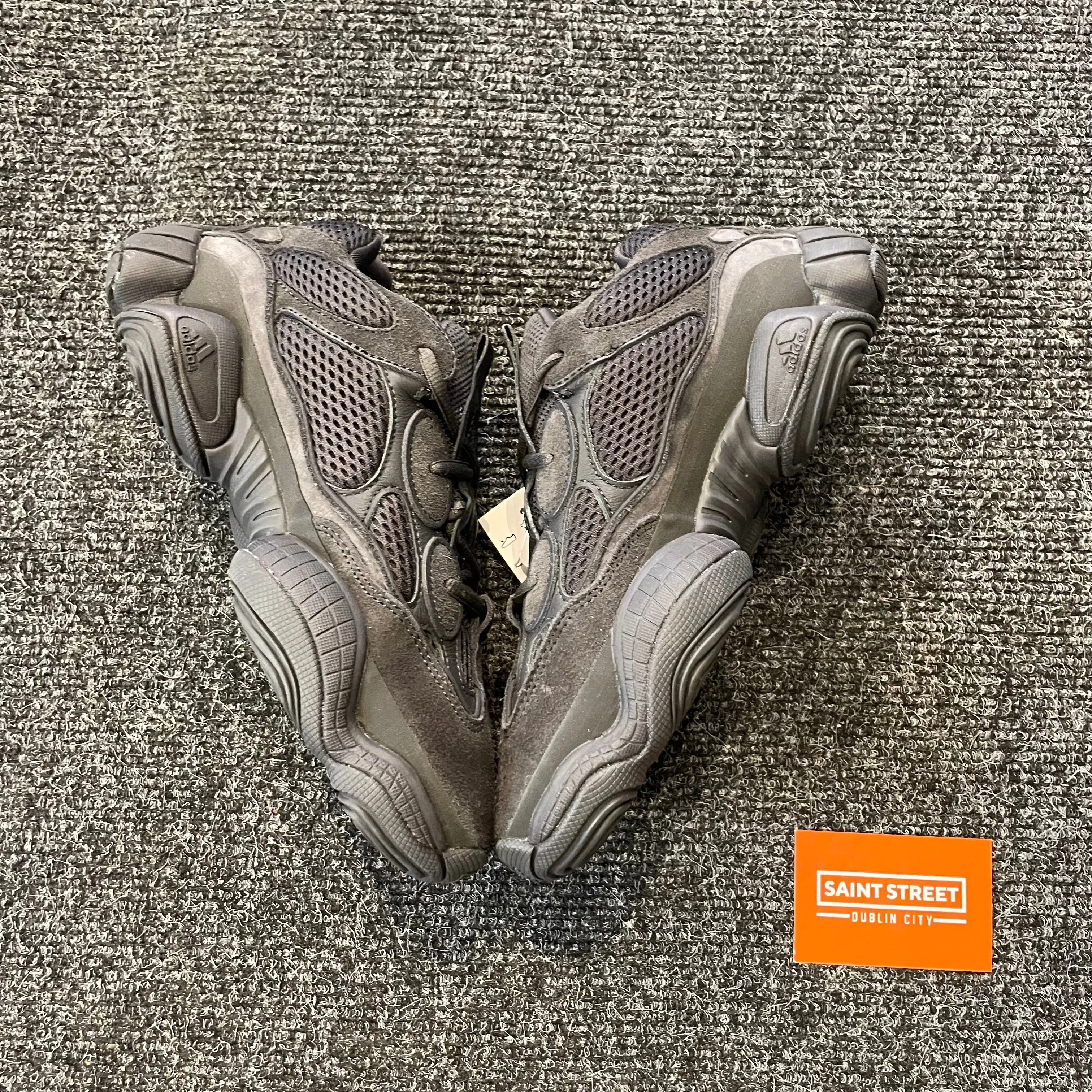 Yeezy 500 Triple Black