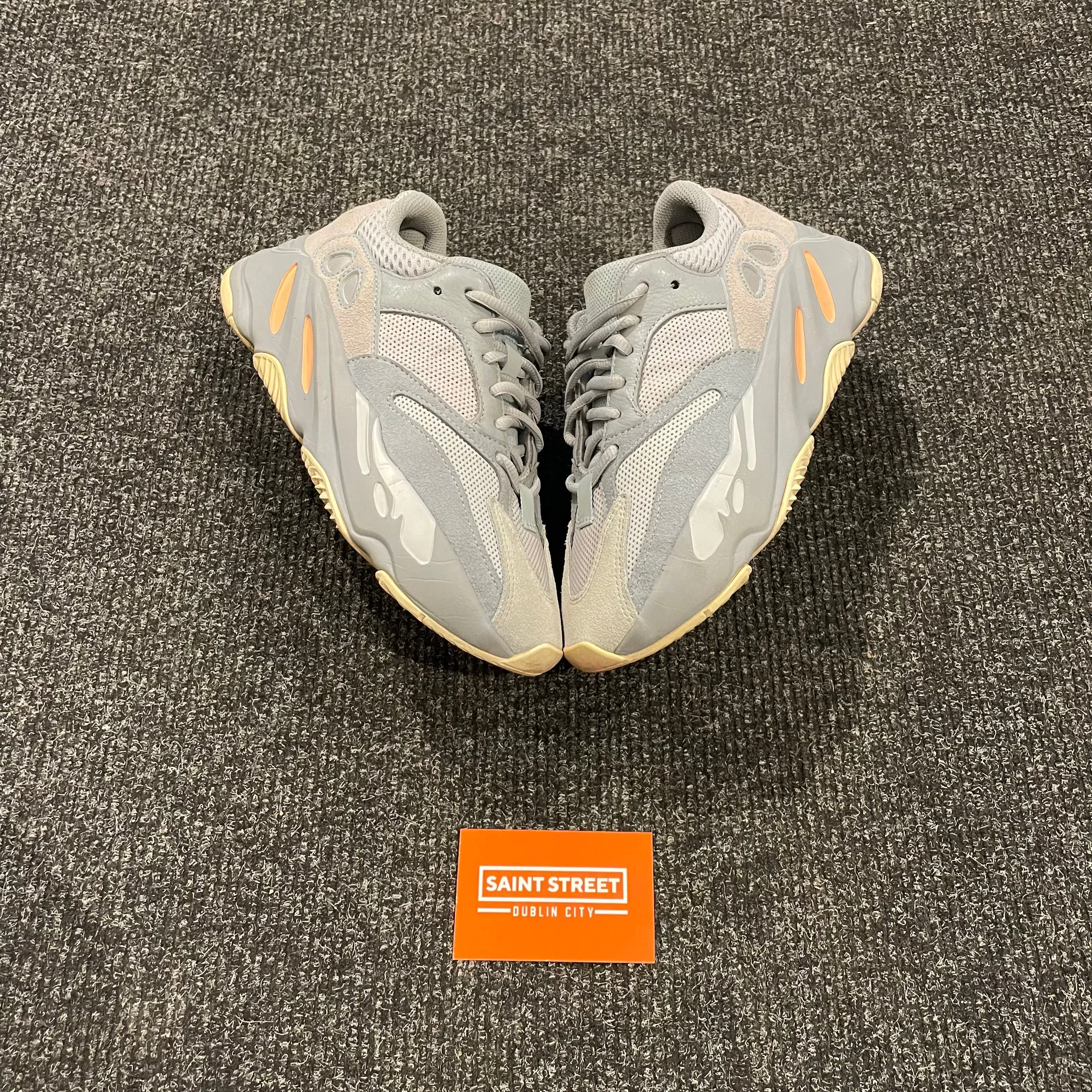 Yeezy 700 Adidas X Yeezy 700 'Inertia'