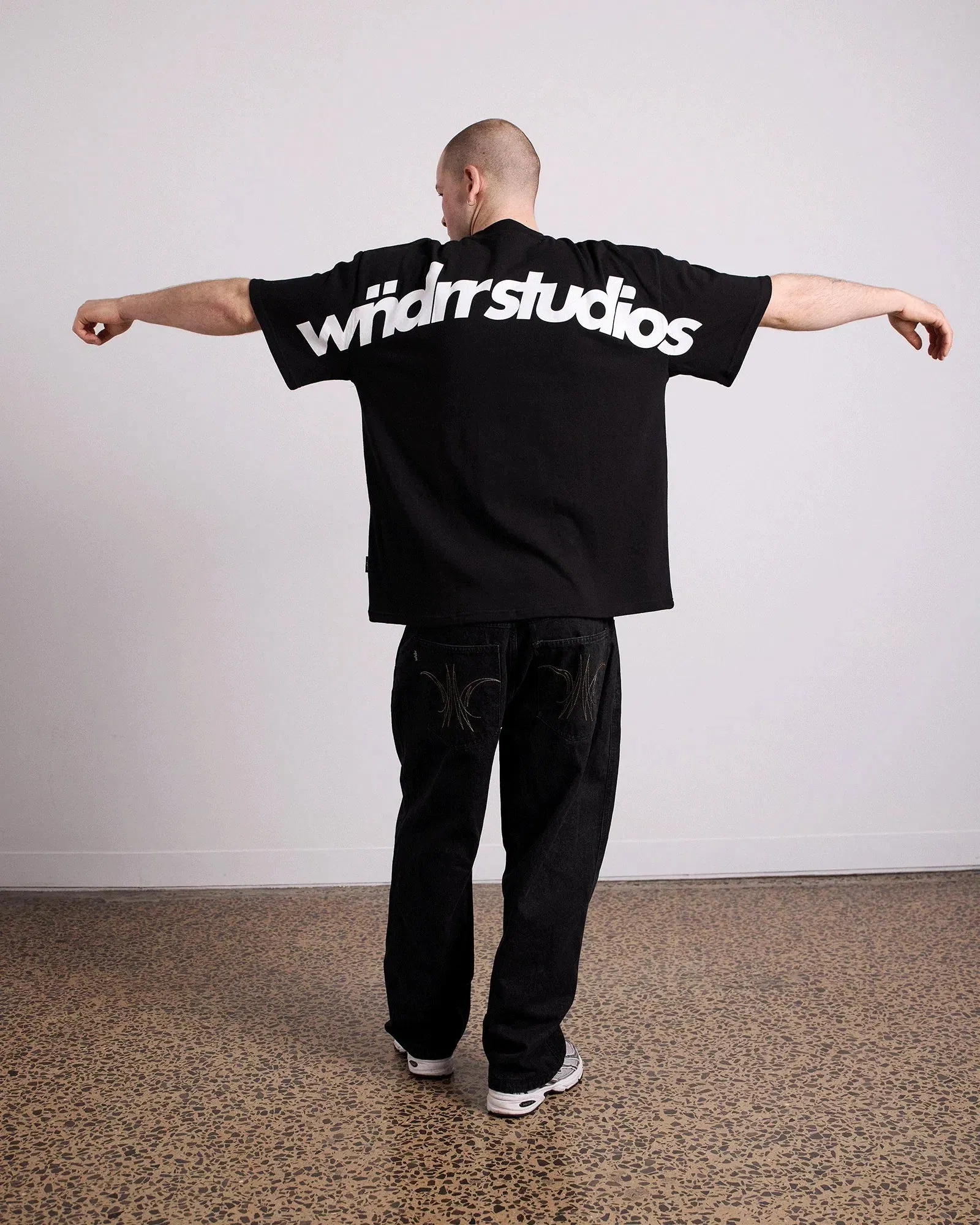 WNDRR Stxrhaus Heavy Weight Tee (Black)