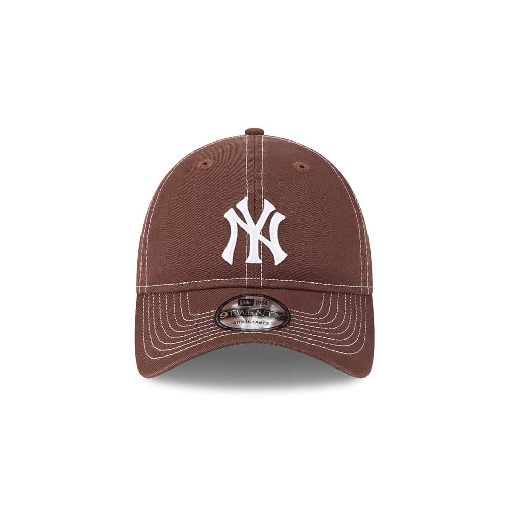 New Era N.Y Yankees 9Twenty “Packable” Cap (Mocha)