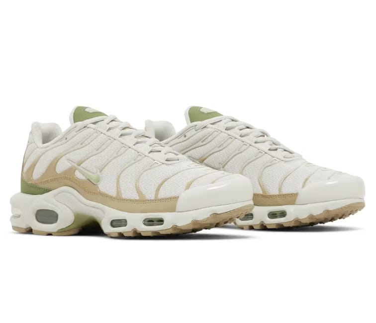 Nike Women’s Nike Air Max Plus TN (Light Bone/Honeydew)