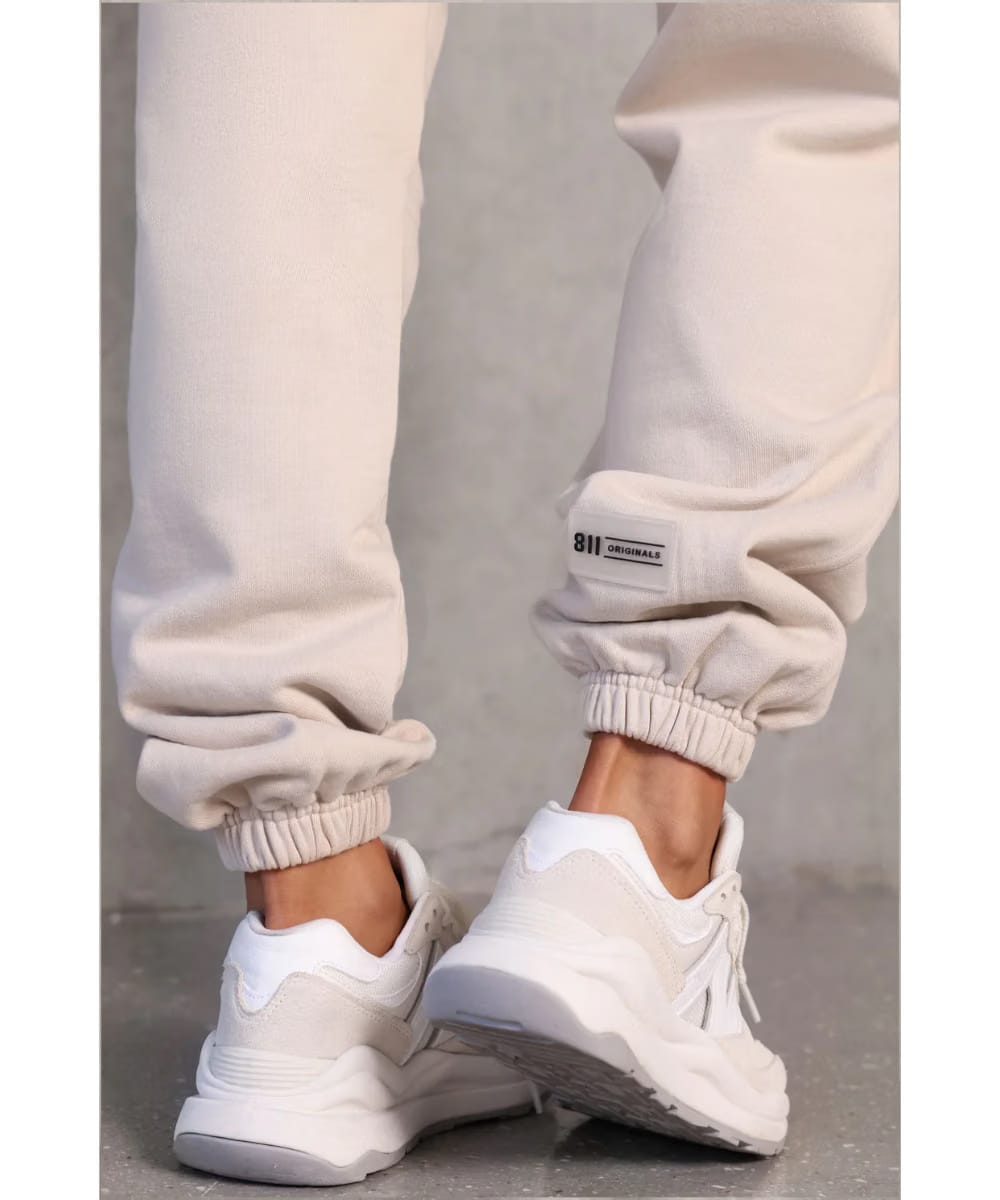 811 Originals Unisex Signature Logo Pants (Beige)