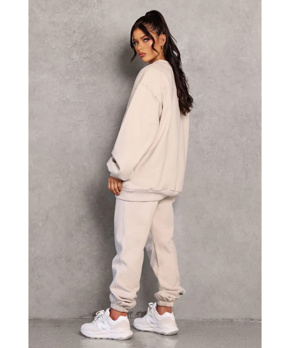 811 Originals Unisex Signature Big Logo Sweater (Beige)