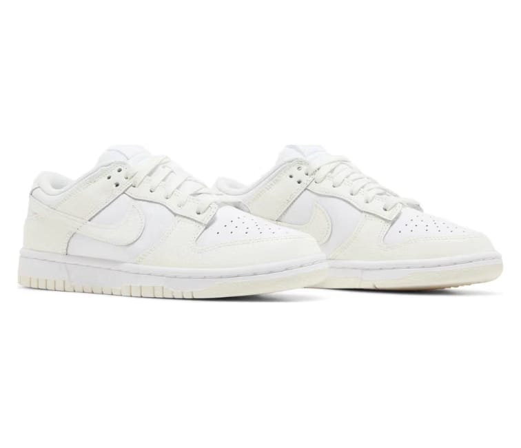 Nike Women's Nike Dunk Low (Coconut Milk)