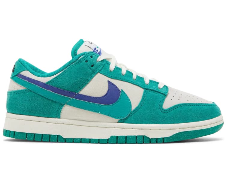 Nike Women's Nike Dunk Low SE (Neptune Green)