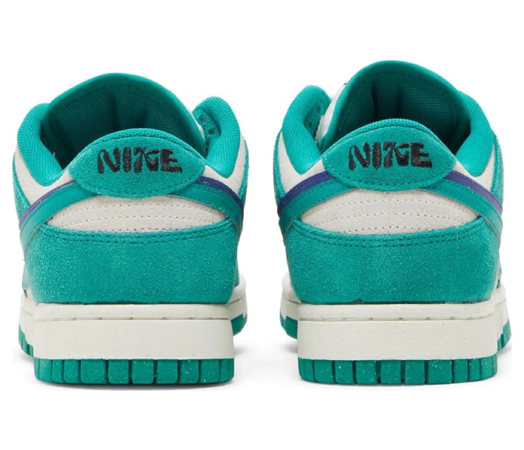 Nike Women's Nike Dunk Low SE (Neptune Green)
