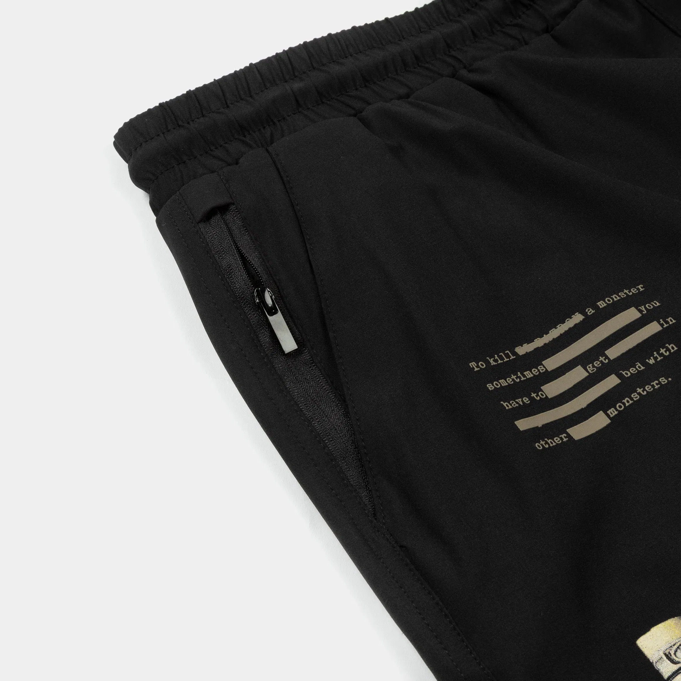 NARCOS X SP SP x Narcos Wanted Hybrid Mens Shorts (Black/Red)