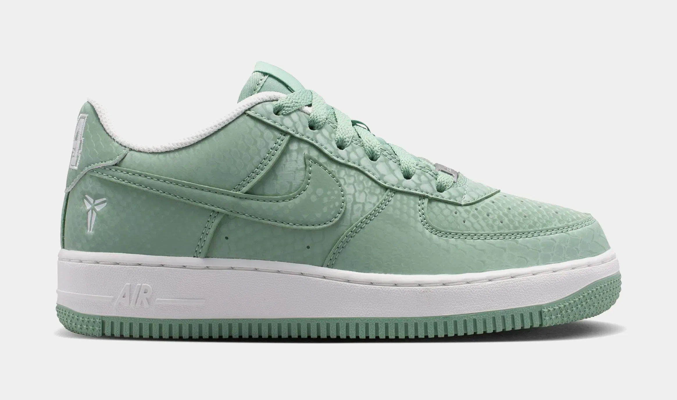 Nike Kobe Air Force 1 Low Steam Grade School Lifestyle Shoes (Steam/Summit White)