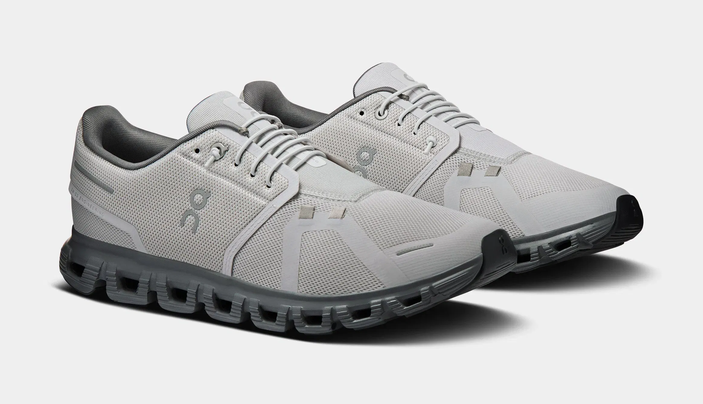On Running Cloud 6 Mens Running Shoes (Wolf/Rock)