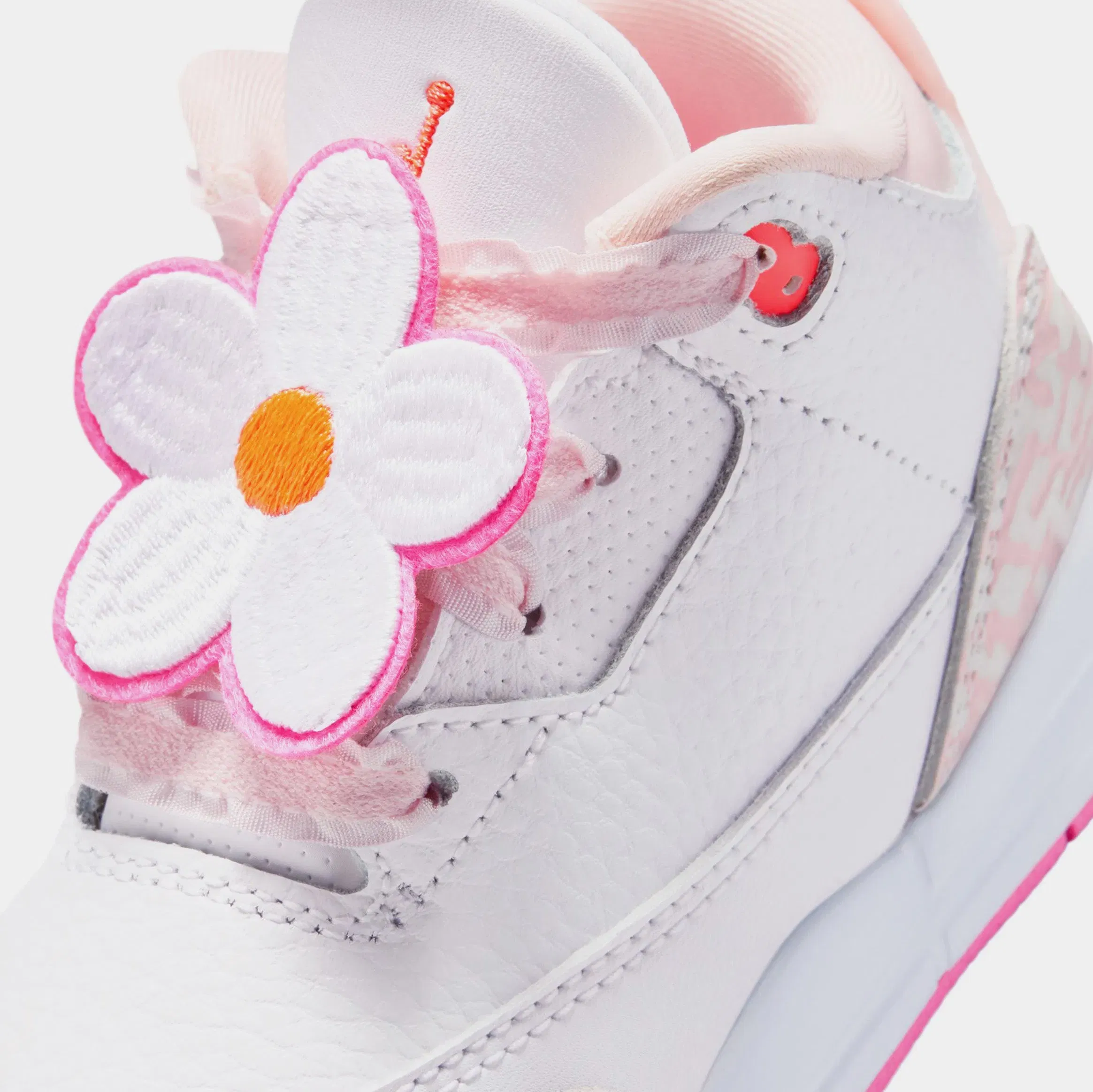 Air Jordan 3 Retro Spring Flower Infant Toddler Lifestyle Shoes (Pearl Pink/Hyper Orange/Pink Bloom)
