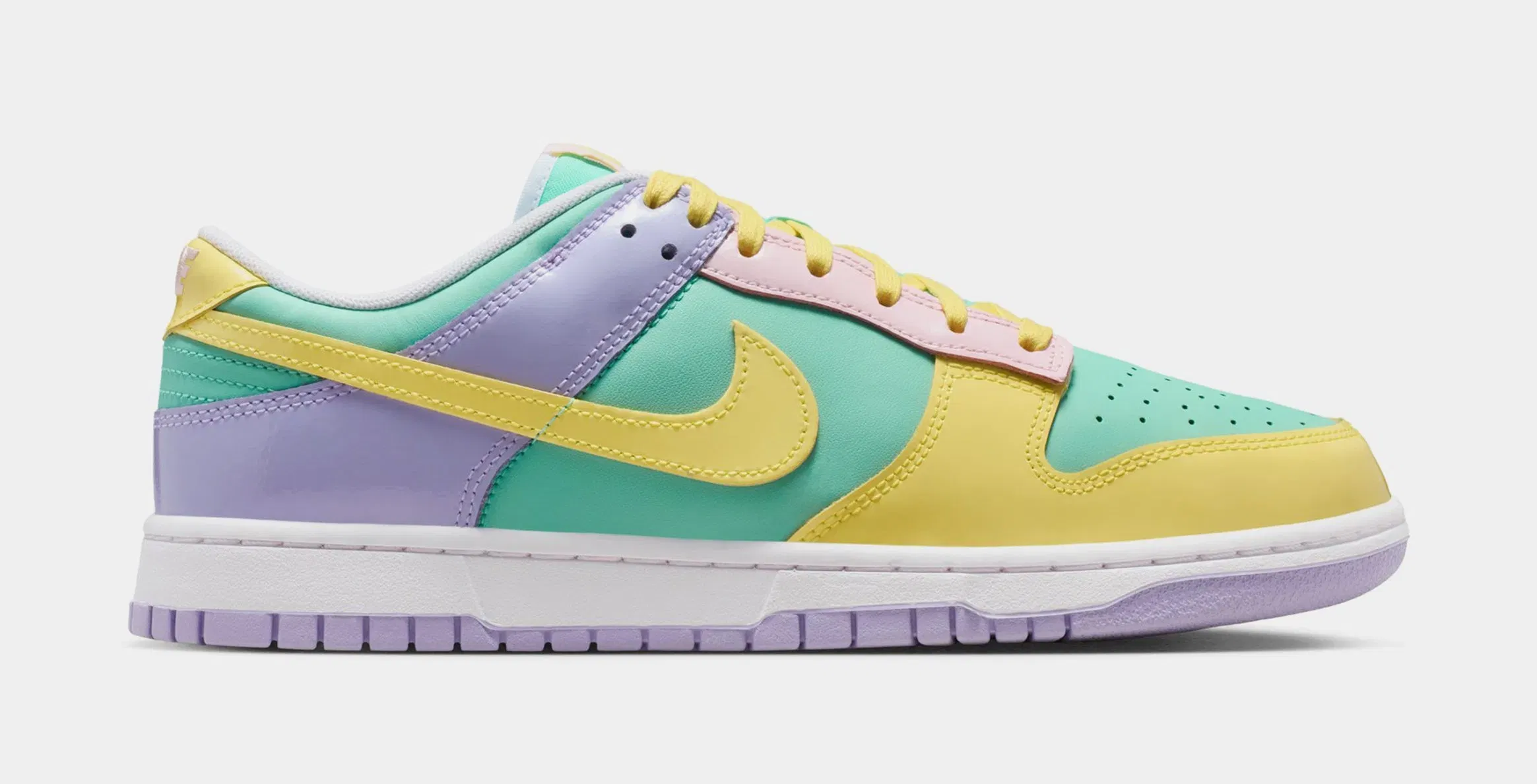 Nike Dunk Low Easter Mens Lifestyle Shoes (Emerald Rise/Yellow Pulse/Hydrangeas)