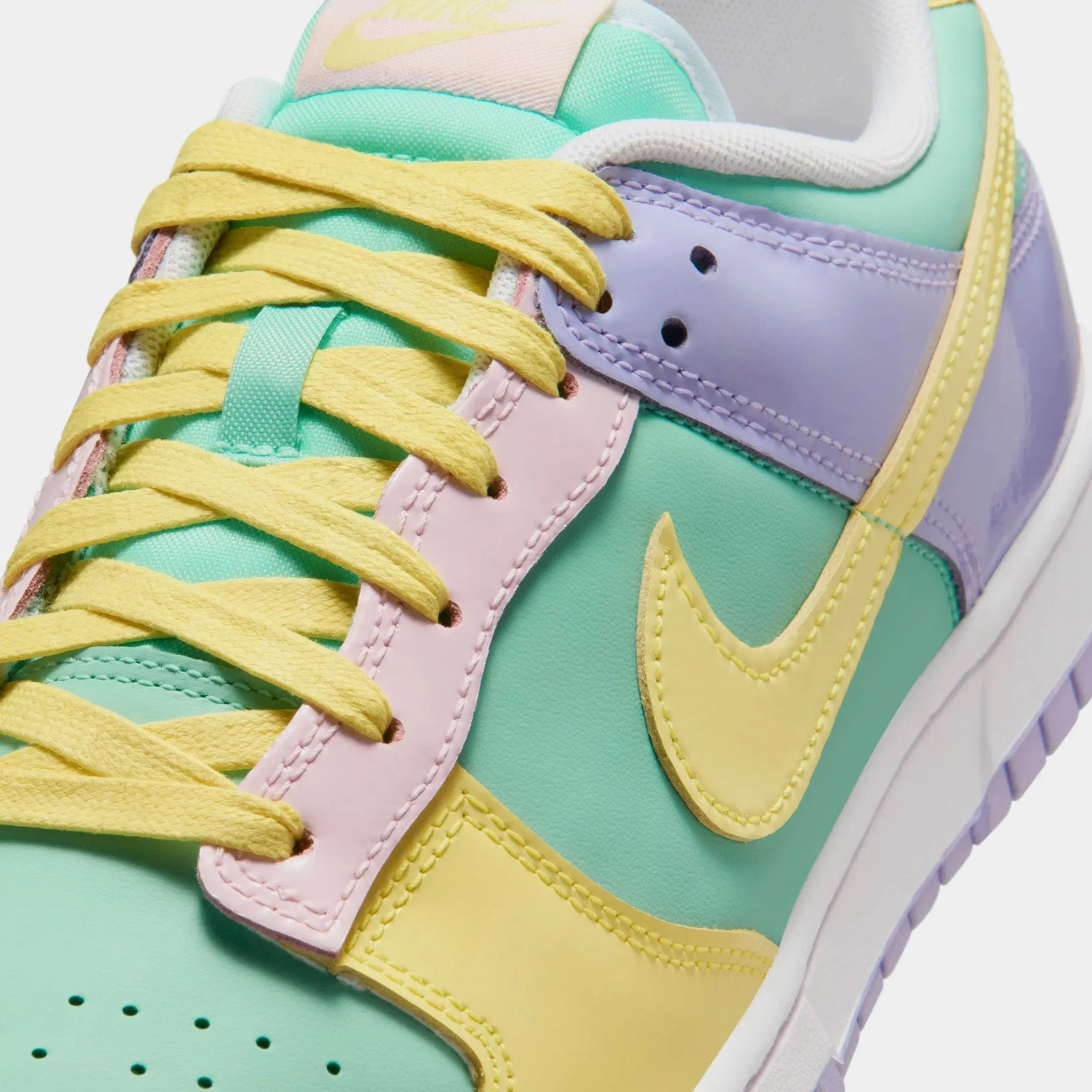 Nike Dunk Low Easter Mens Lifestyle Shoes (Emerald Rise/Yellow Pulse/Hydrangeas)