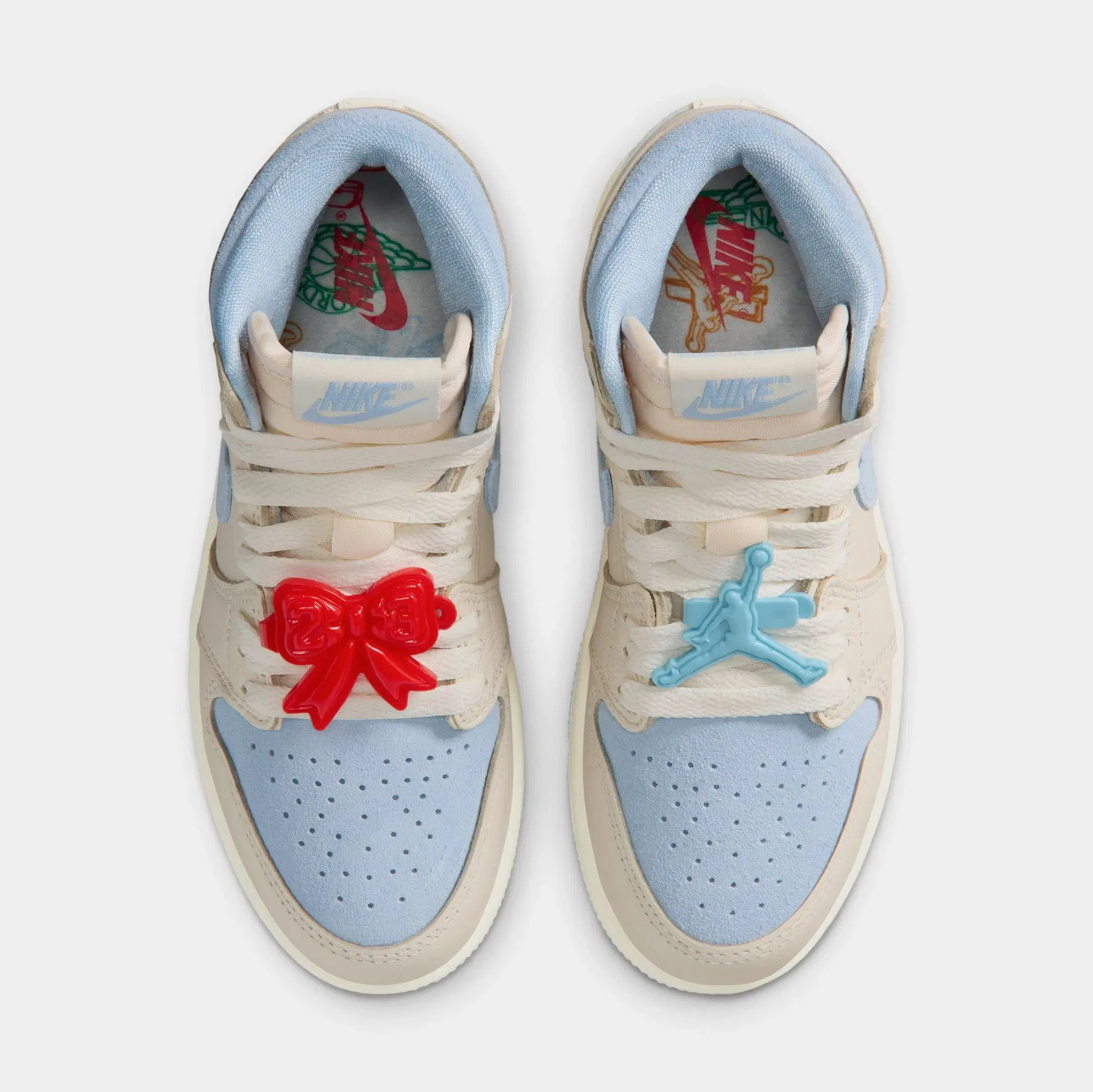 Air Jordan 1 Retro High OG Psychic Blue And Pale Ivory Preschool Lifestyle Shoes (Pale Ivory/Psychic Blue/Coconut Milk)