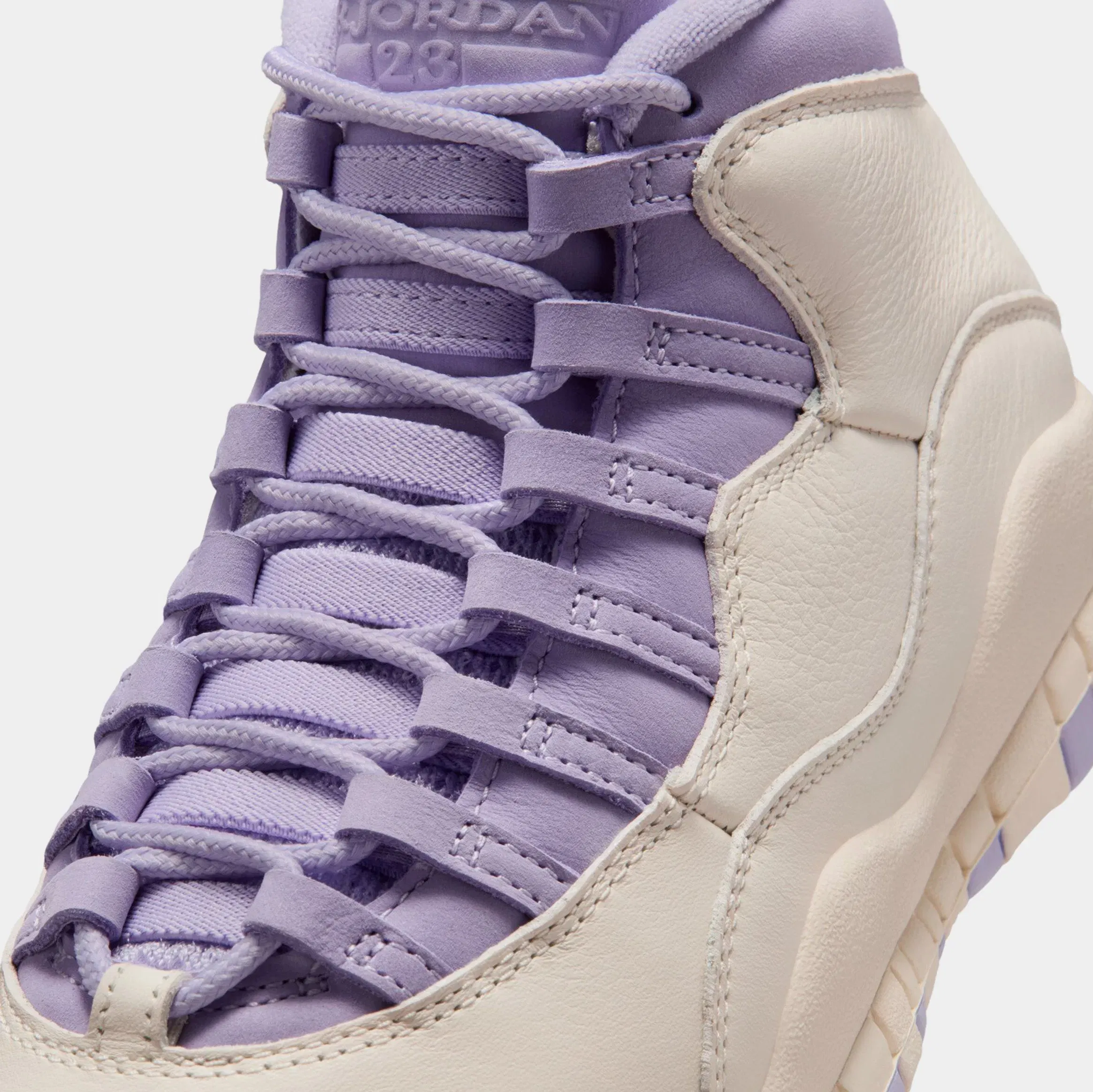 Air Jordan 10 Retro Hydrangeas Womens Lifestyle Shoes (Chalk/Hydrangeas/Wild Grape)
