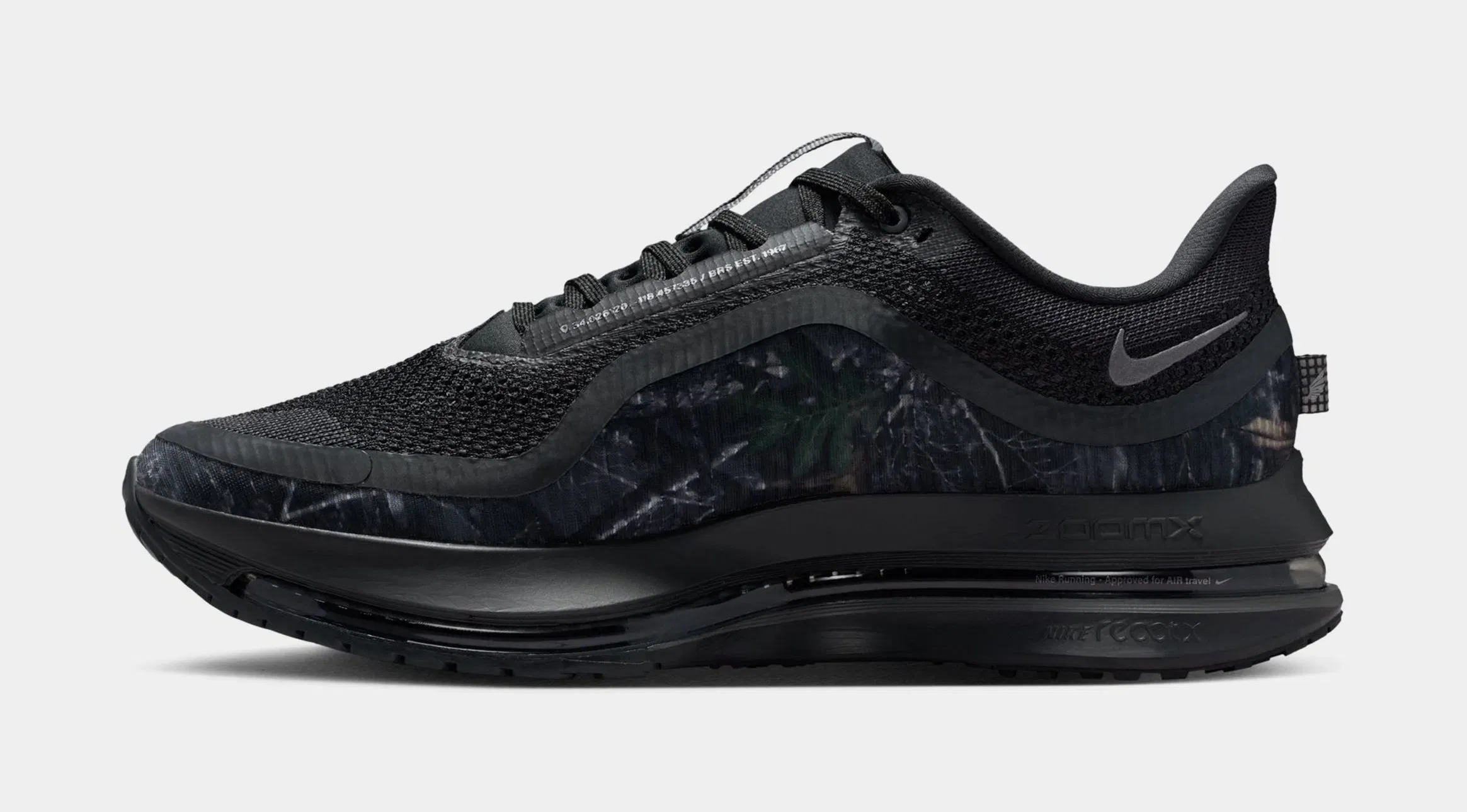 Nike Pegasus Premium Realtree Mens Running Shoes (Off Noir/Black/Iron Grey/Metallic Dark Grey)