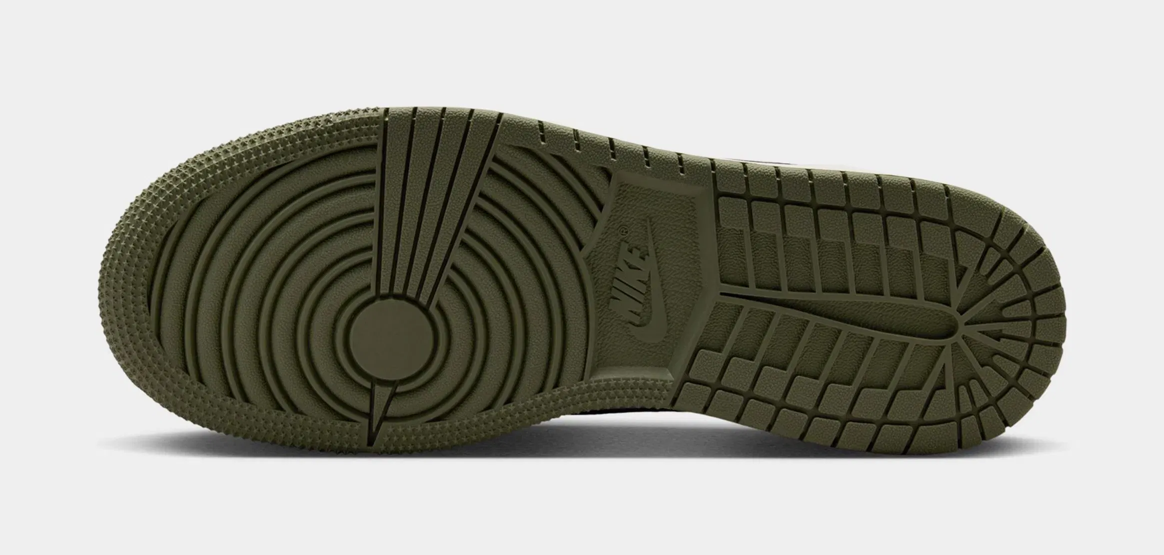 Air Jordan 1 Low OG Medium Olive And Summit White Grade School Lifestyle Shoes (Medium Olive/Black/Summit White/Sail)
