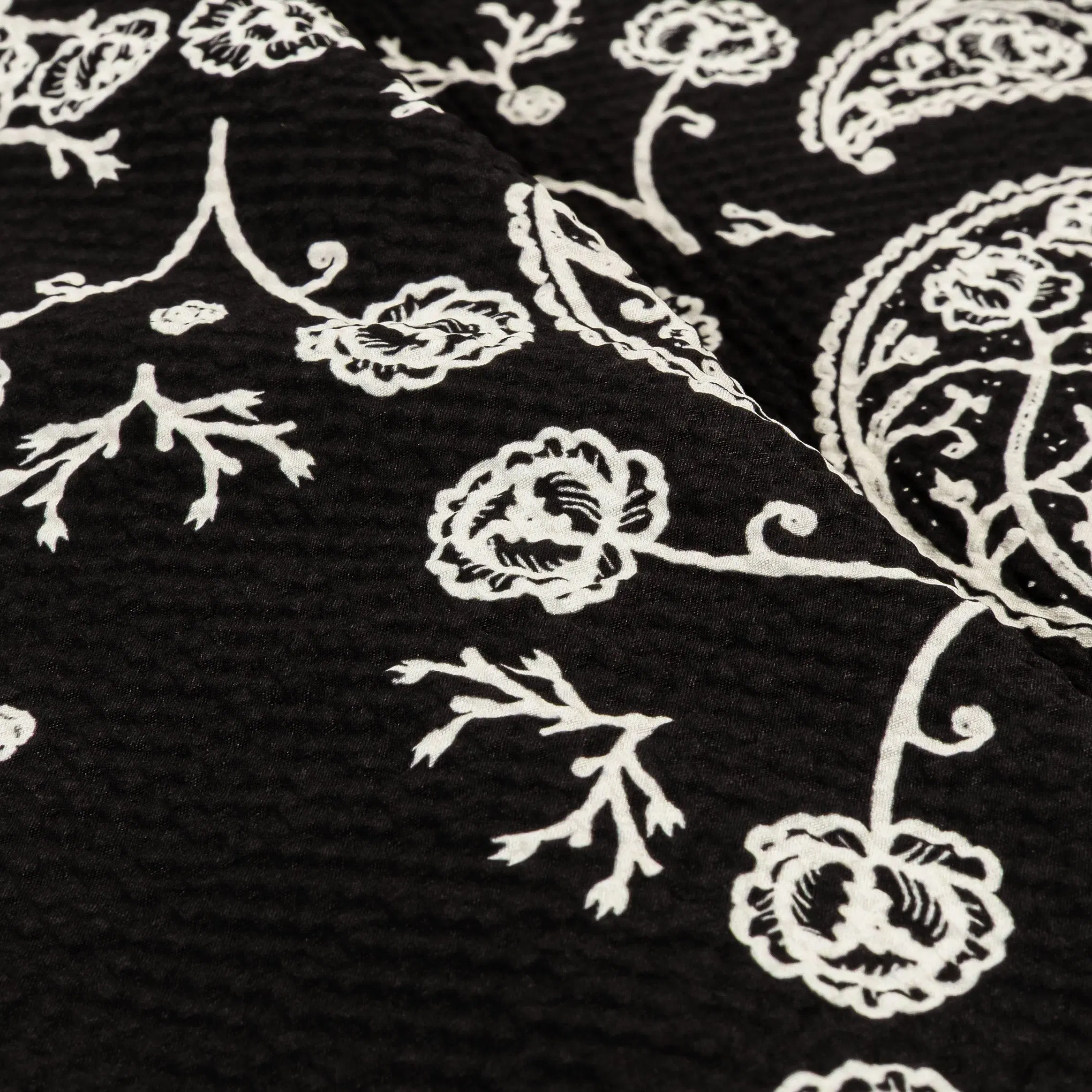 MAISON ARTICLE Paisley Seersucker Mens Short Sleeve Shirt (Black/White)