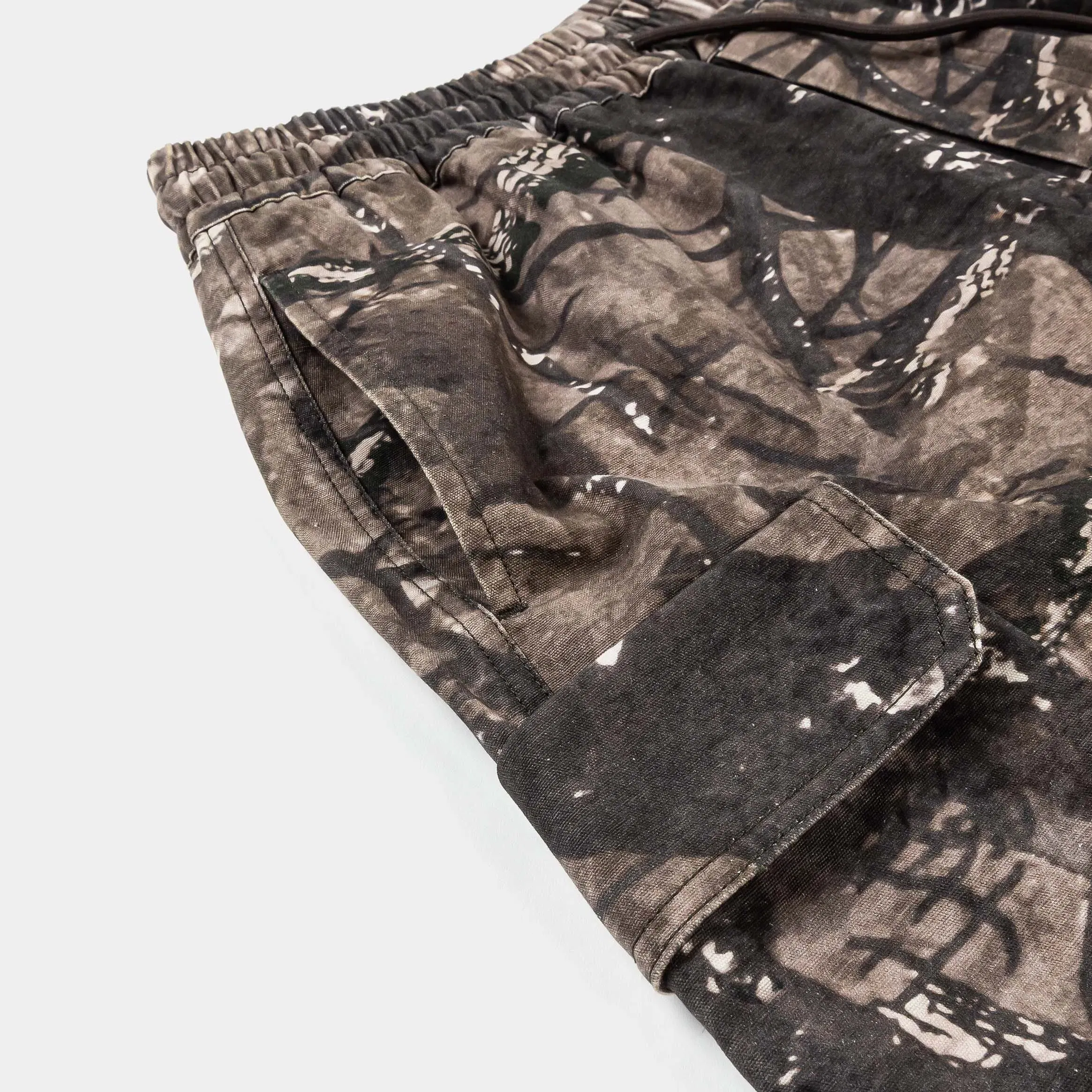 MAISON ARTICLE Forest Camo Cargo Mens Shorts (Grey/Brown)