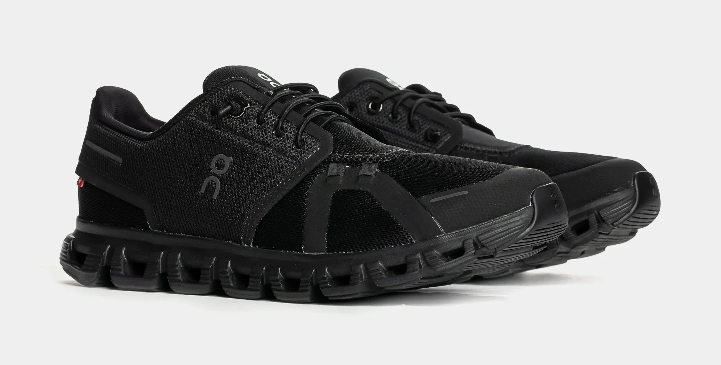 On Running Cloud 6 Mens Running Shoes (Black/Eclipse)
