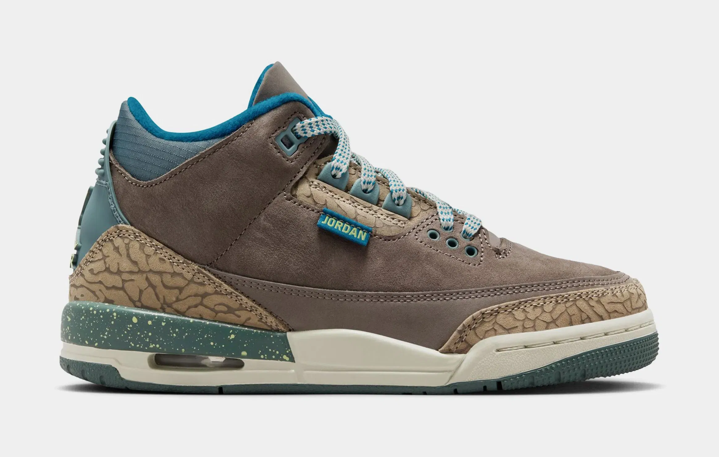 Air Jordan 3 Retro Olive Grey Grade School Lifestyle Shoes (Olive Grey/Green Abyss/Khaki/Sea Glass)
