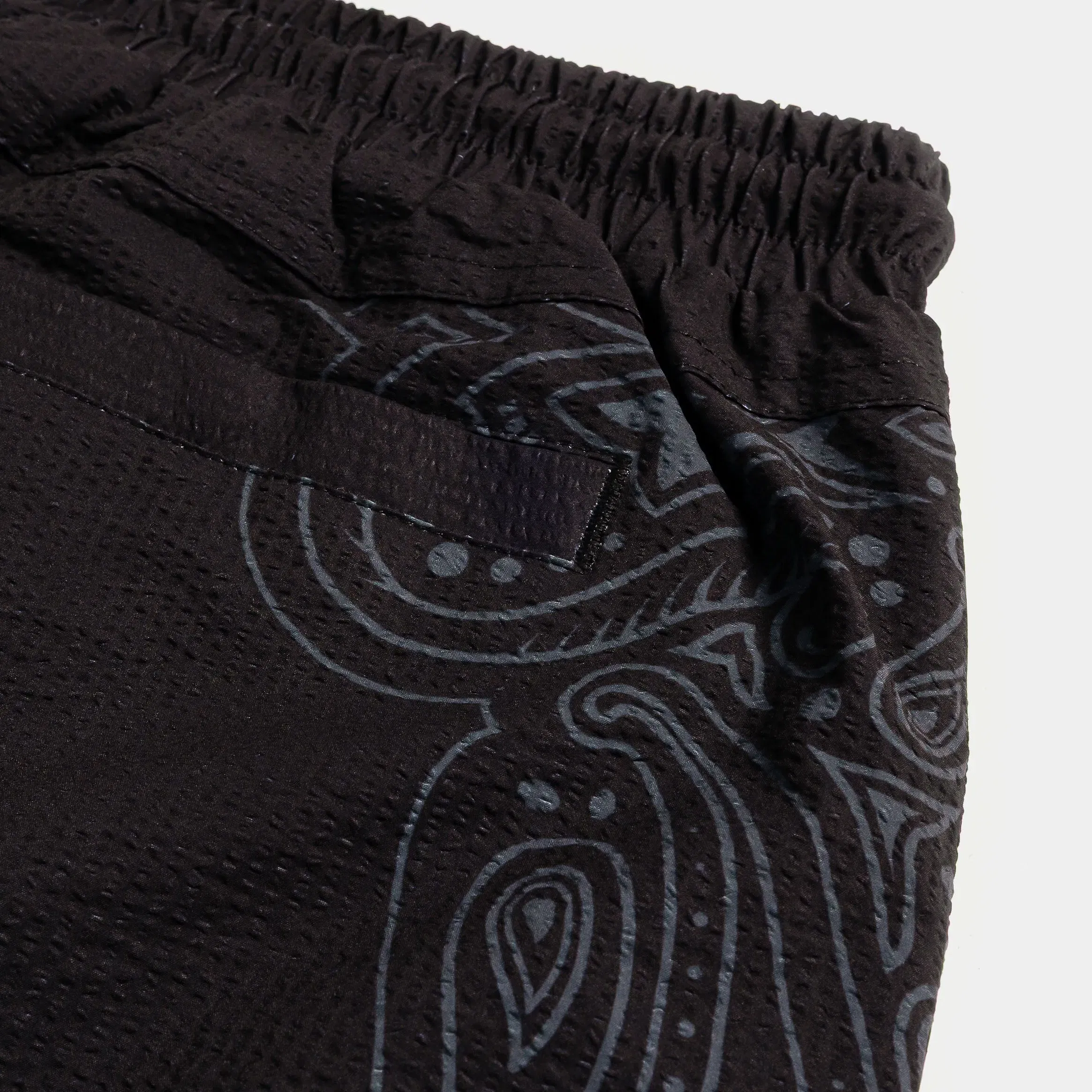 MAISON ARTICLE Paisley Gingham Mens Shorts (Black/Grey)