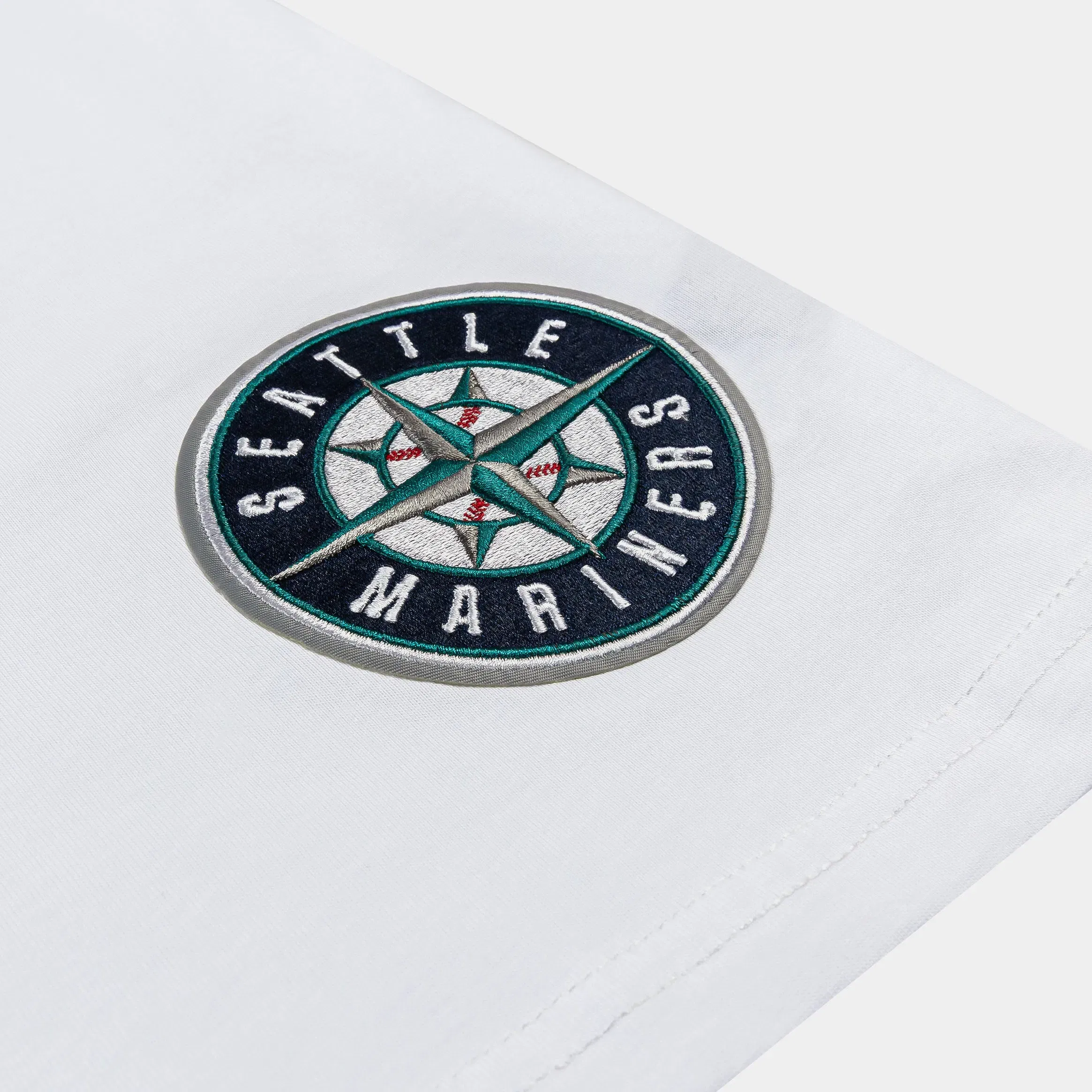 PRO STANDARD Seattle Mariners Wingspan Drop Shoulder Mens Short Sleeve Shirt (White/Green)