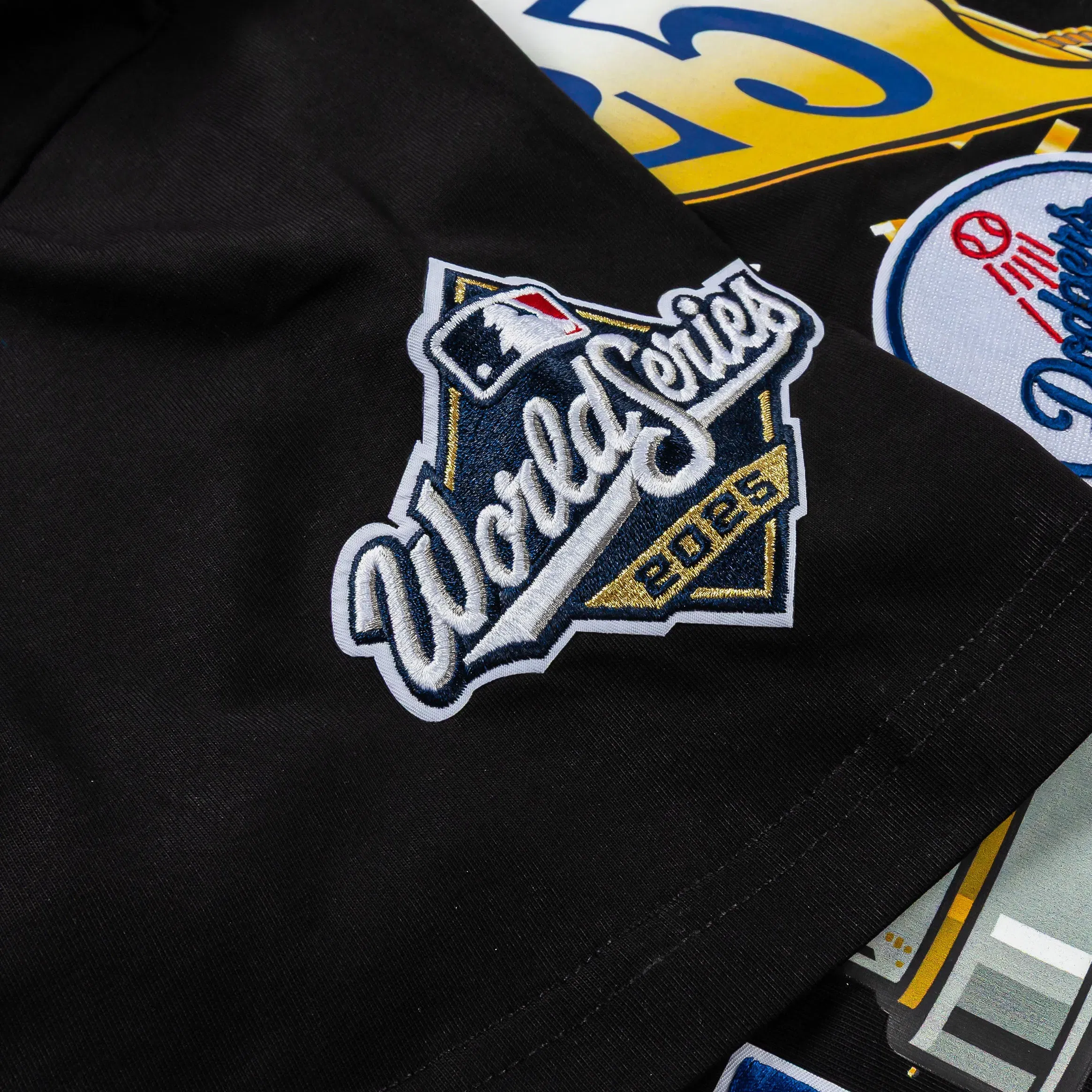 PRO STANDARD Los Angeles Dodgers Back To Back Champions Drop Shoulder Mens Short Sleeve Shirt (Black/Gold)