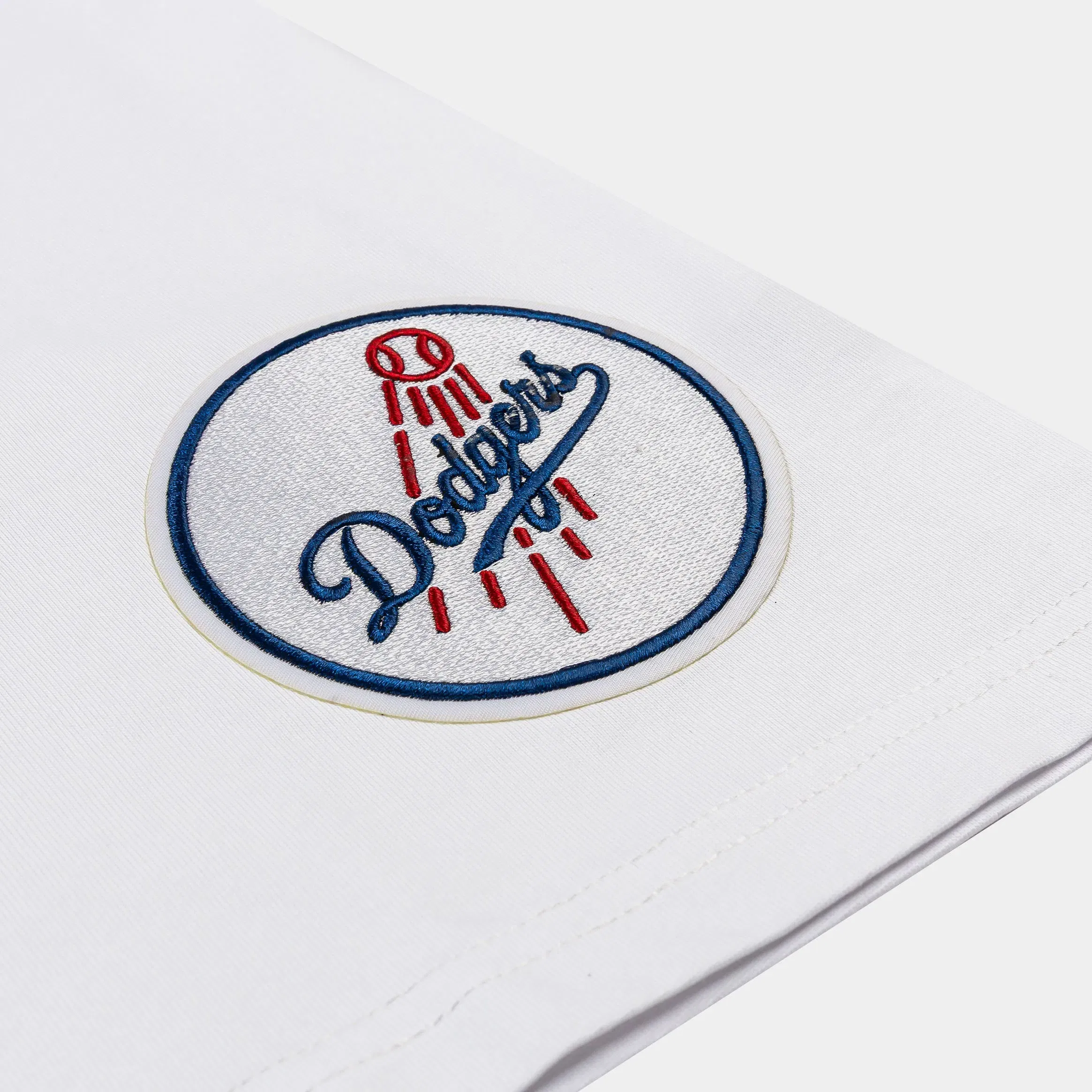 PRO STANDARD Los Angeles Dodgers Wingspan Drop Shoulder Mens Short Sleeve Shirt (White)