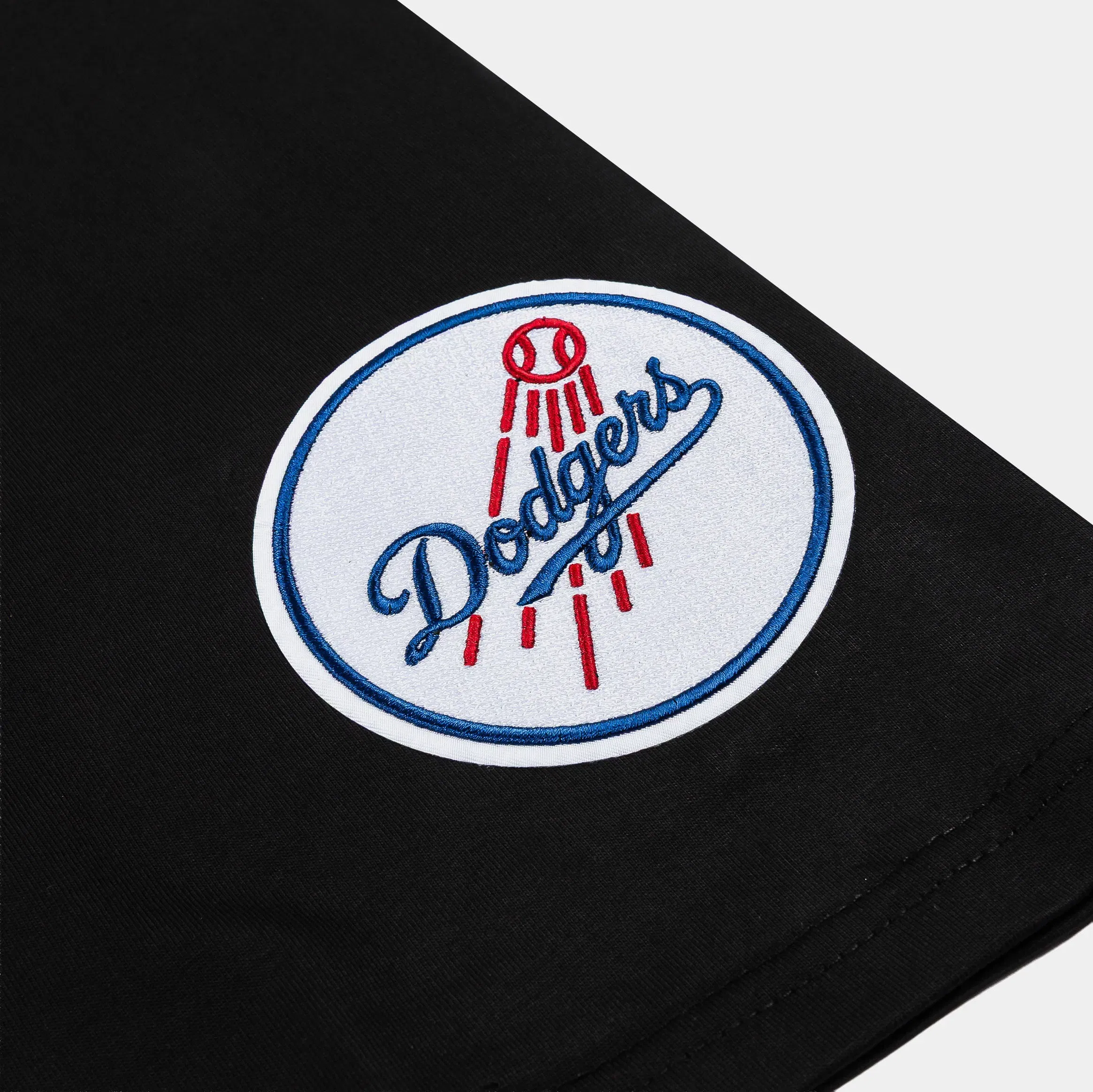 PRO STANDARD Los Angeles Dodgers Wingspan Drop Shoulder Mens Short Sleeve Shirt (Black)