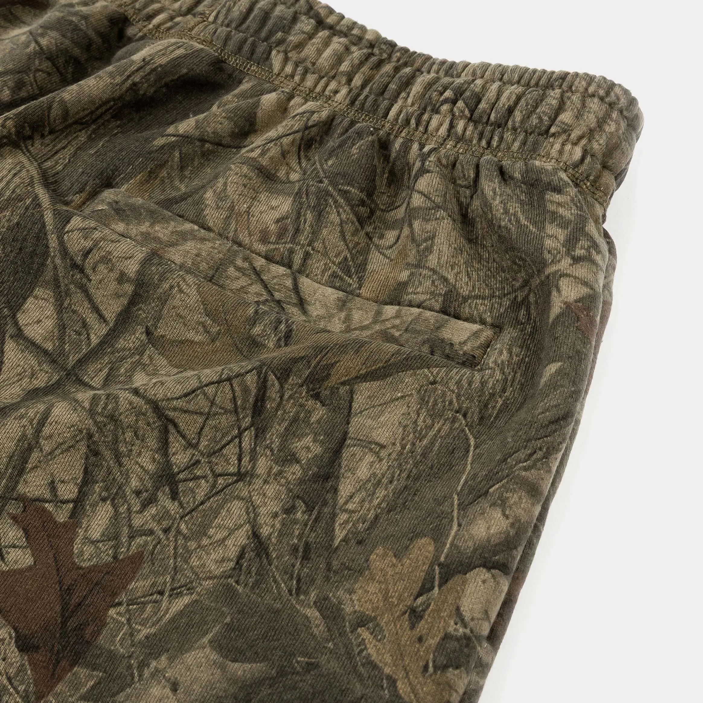 MAISON ARTICLE Stained Glass Camo Fleece Mens Shorts (Brown/Beige)