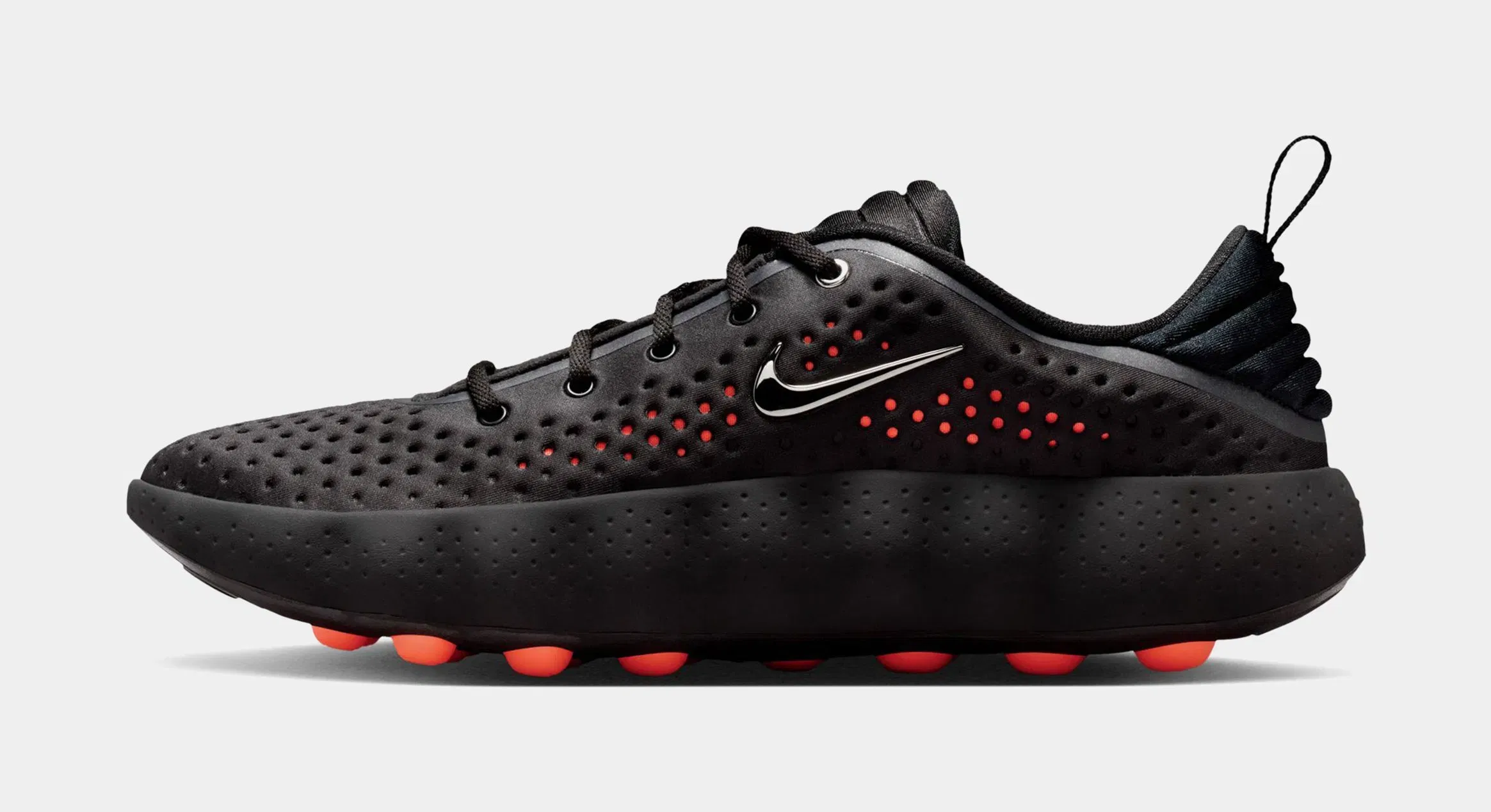 Nike Mind 002 Black Hyper Crimson Mens Running Shoes (Black/Hyper Crimson/Hyper Crimson/Chrome)