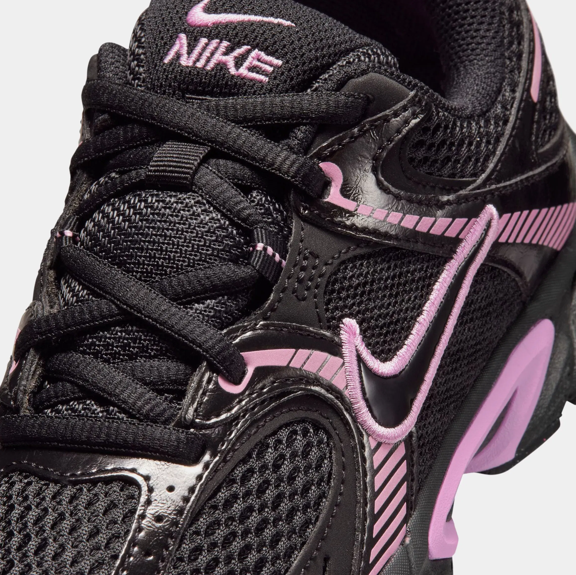 Nike V5 RNR Grade School Running Shoes (Black/Black/Pink Rise)