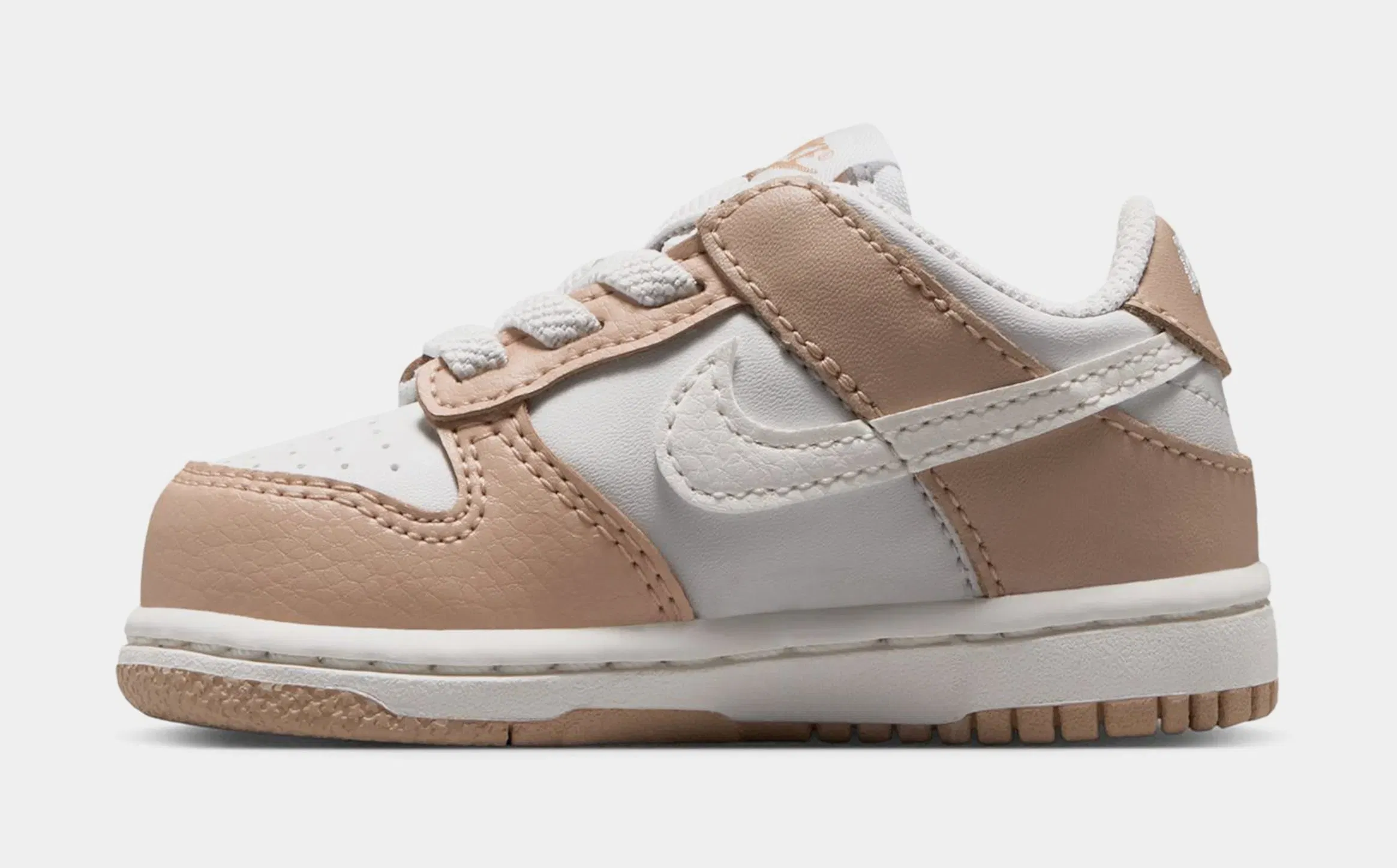 Nike Dunk Low Infant Toddler Lifestyle Shoes (Linen/Sail/Platinum Tint)