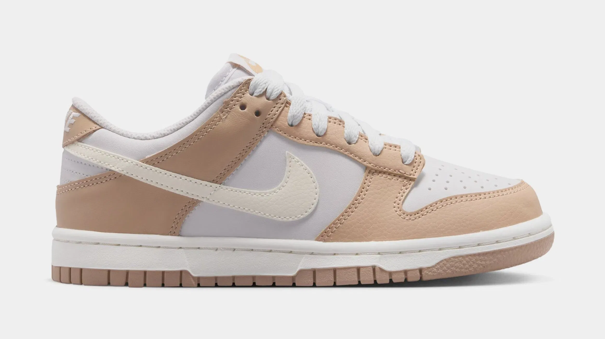 Nike Dunk Low Grade School Lifestyle Shoes (Linen/Sail/Platinum Tint)