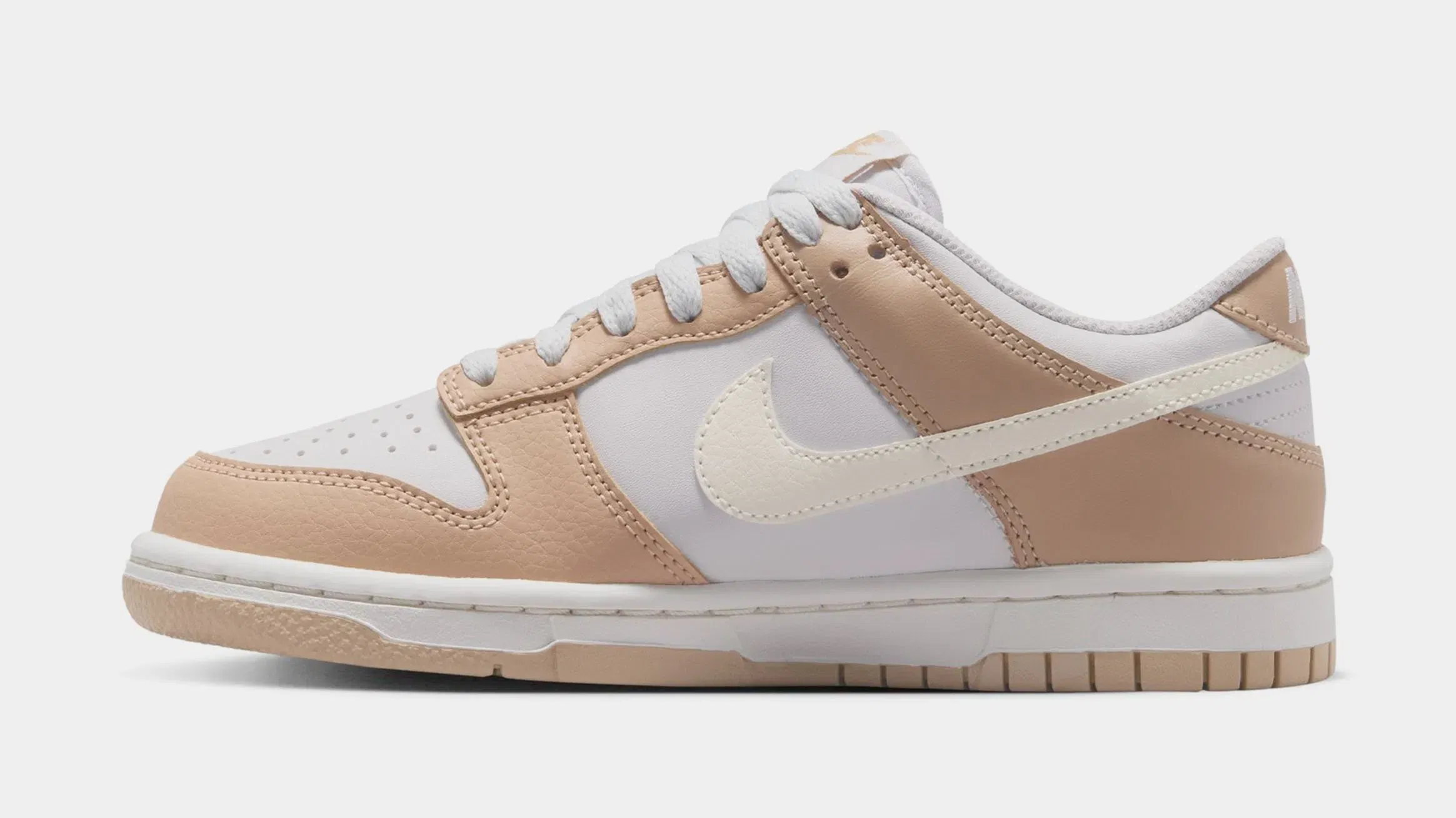 Nike Dunk Low Grade School Lifestyle Shoes (Linen/Sail/Platinum Tint)