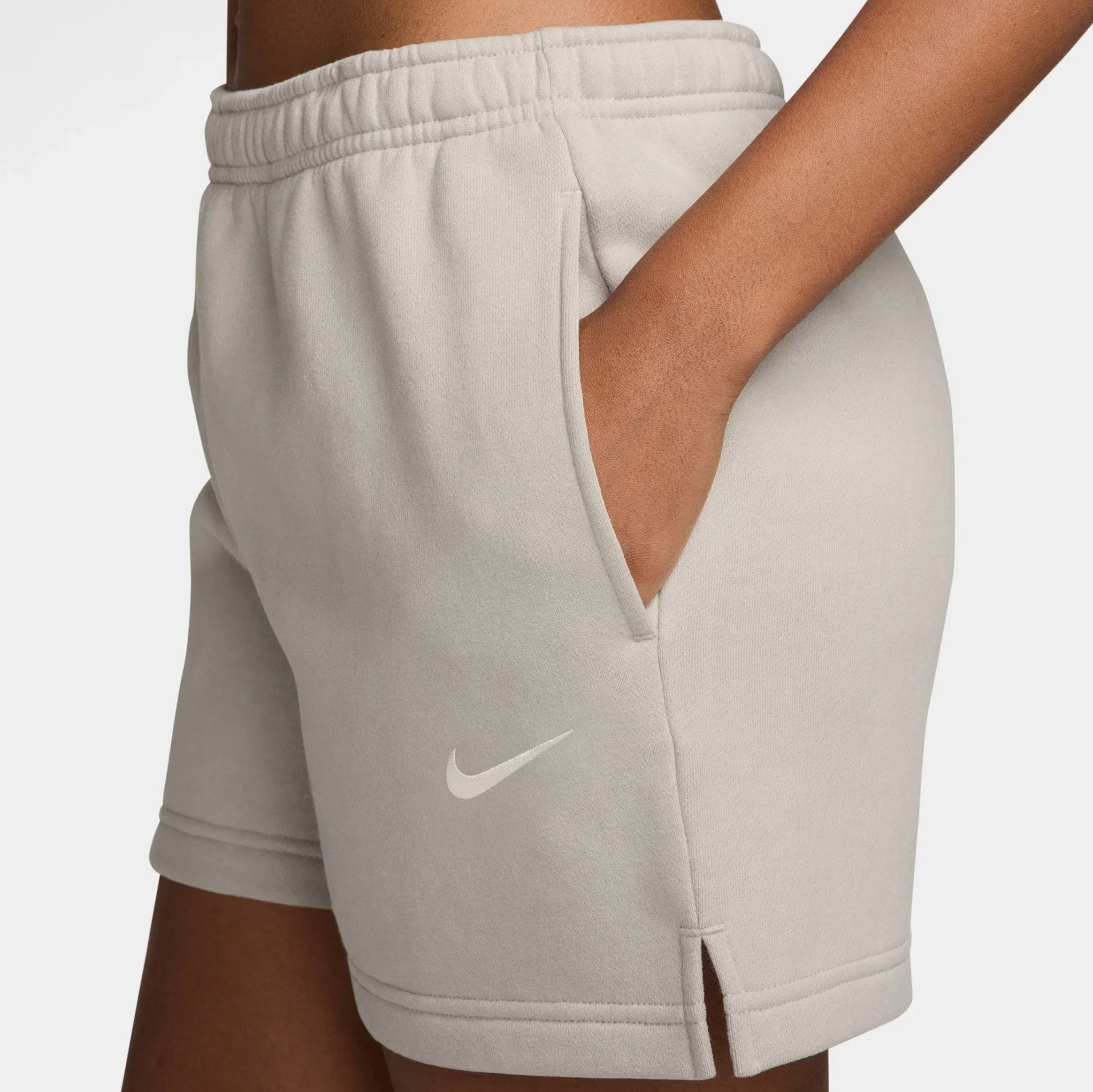 Nike Studio Fleece Medium Weight Mid Rise Woimens Shorts (Cream II/Sail)