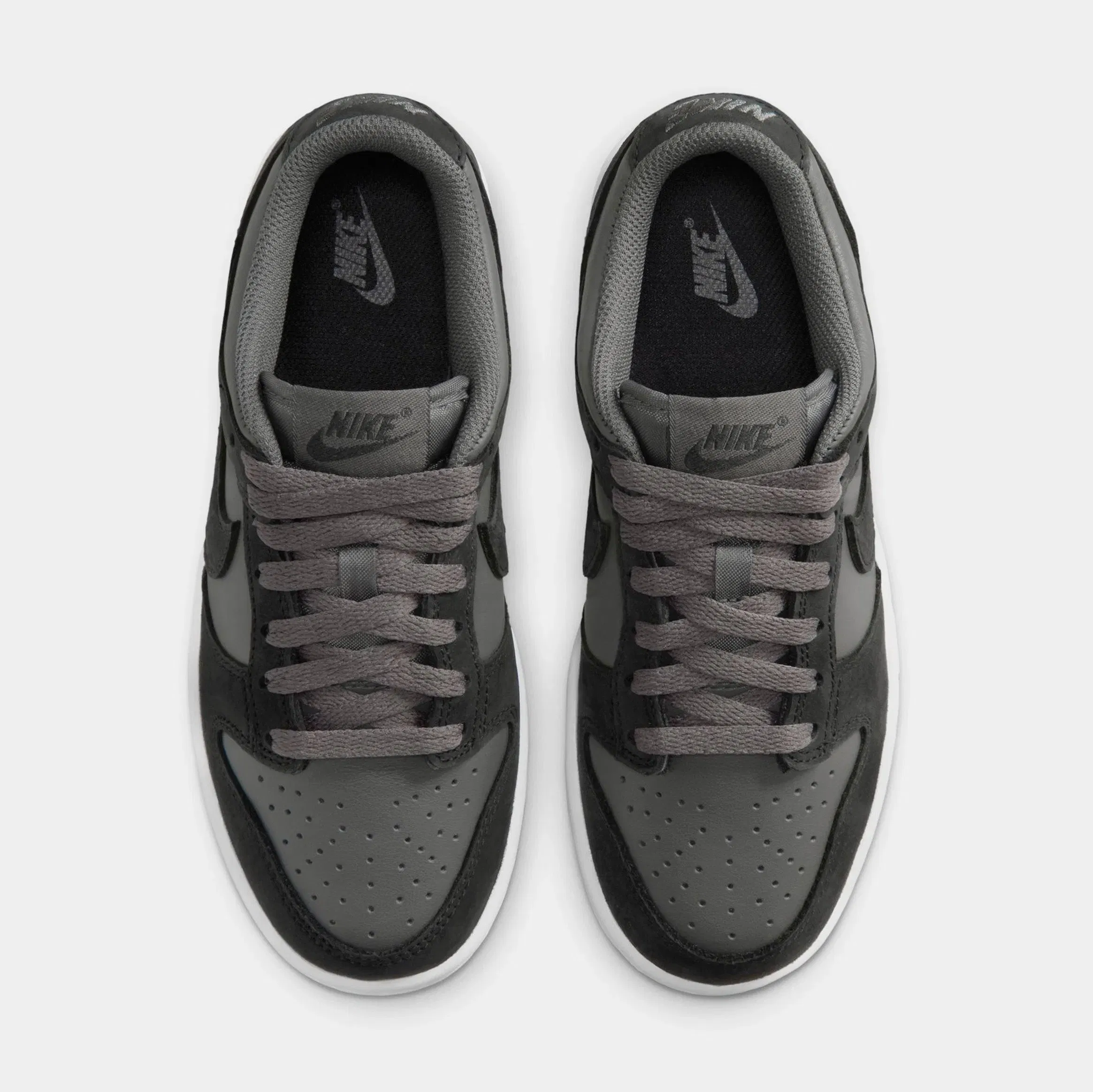 Nike Dunk Low SE Grade School Lifestyle Shoes (Medium Ash/Black/White)