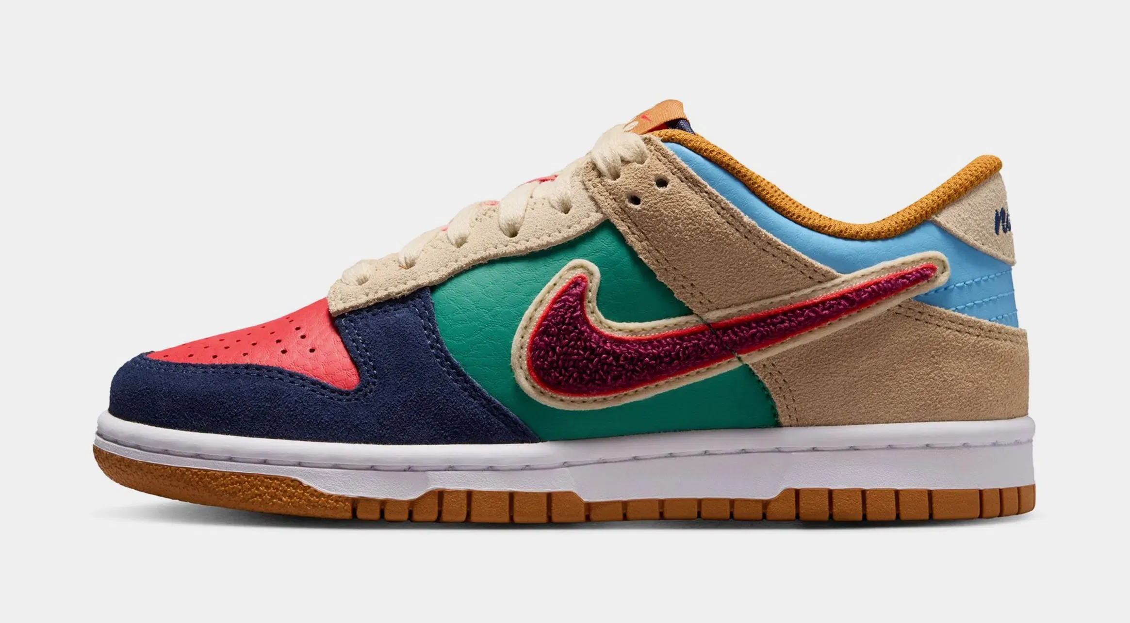 Nike Dunk Low Grade School Lifestyle Shoes (Midnight Navy/Speed Red/Green Noise)