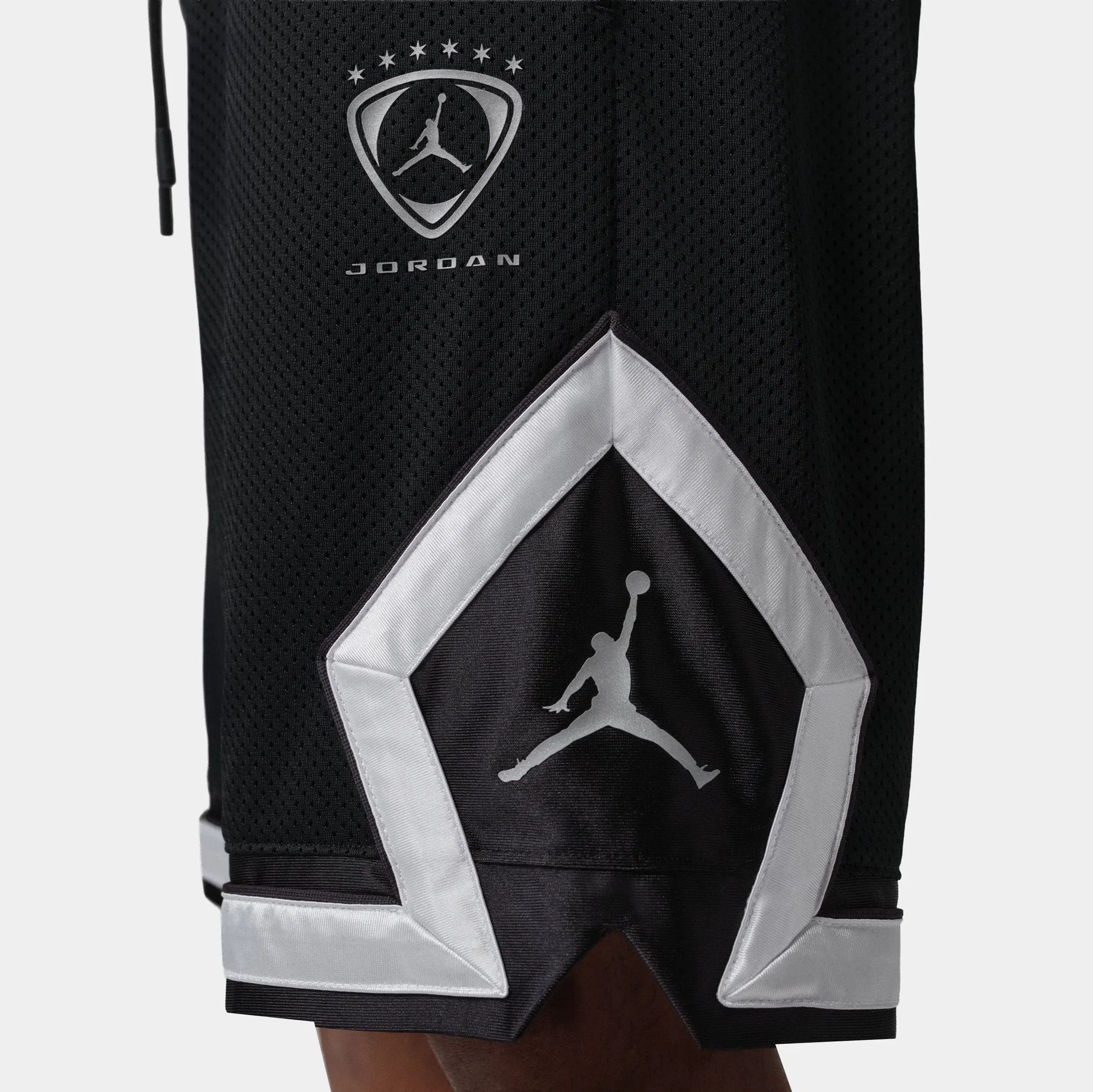 Air Jordan Brooklyn Diamond Mesh Mens Shorts (Black/Metallic Silver)