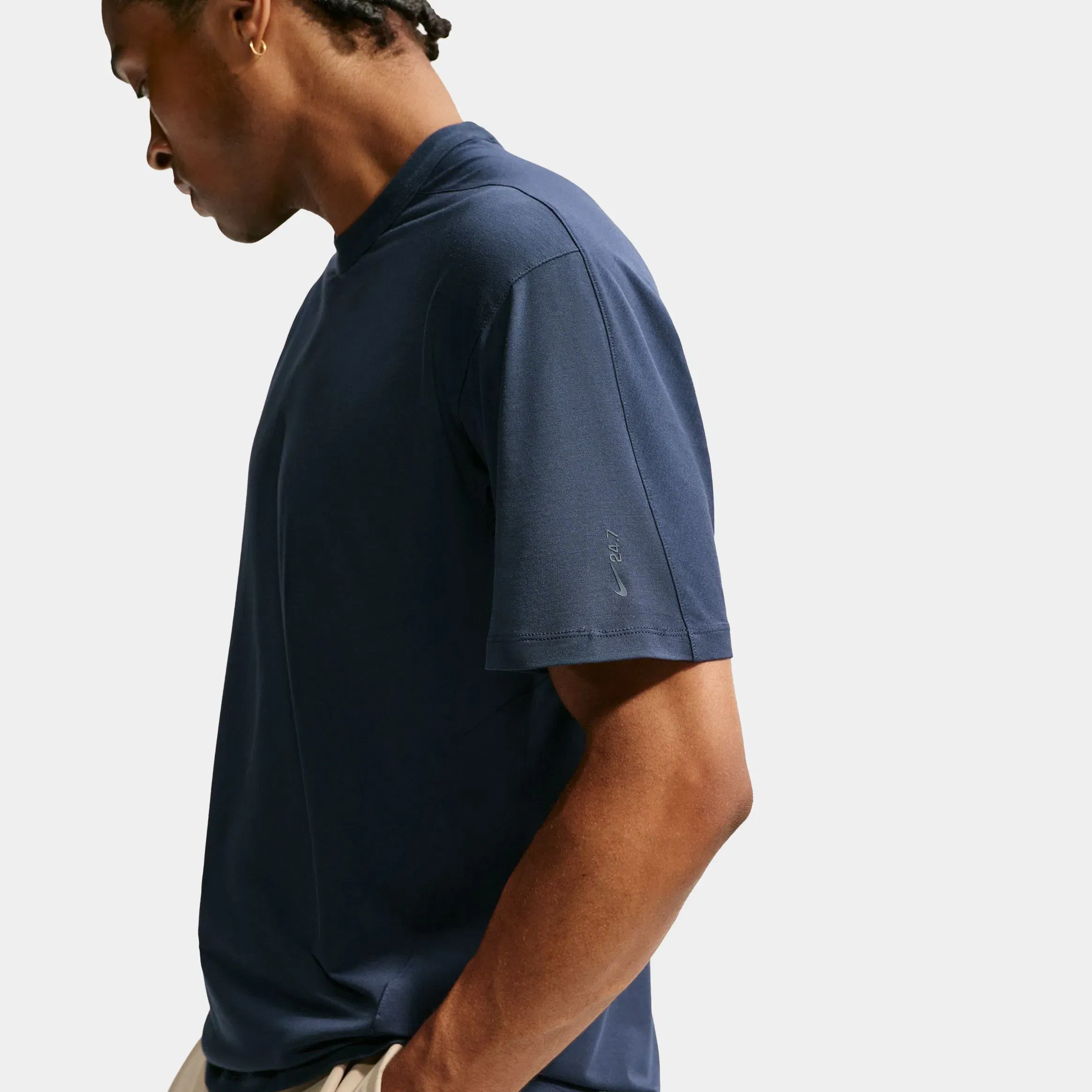 Nike 24.7 ImpossiblySoft Light Dri Fit Mens Short Sleeve Shirt (Obsidian/Black/Dark Obsidian)