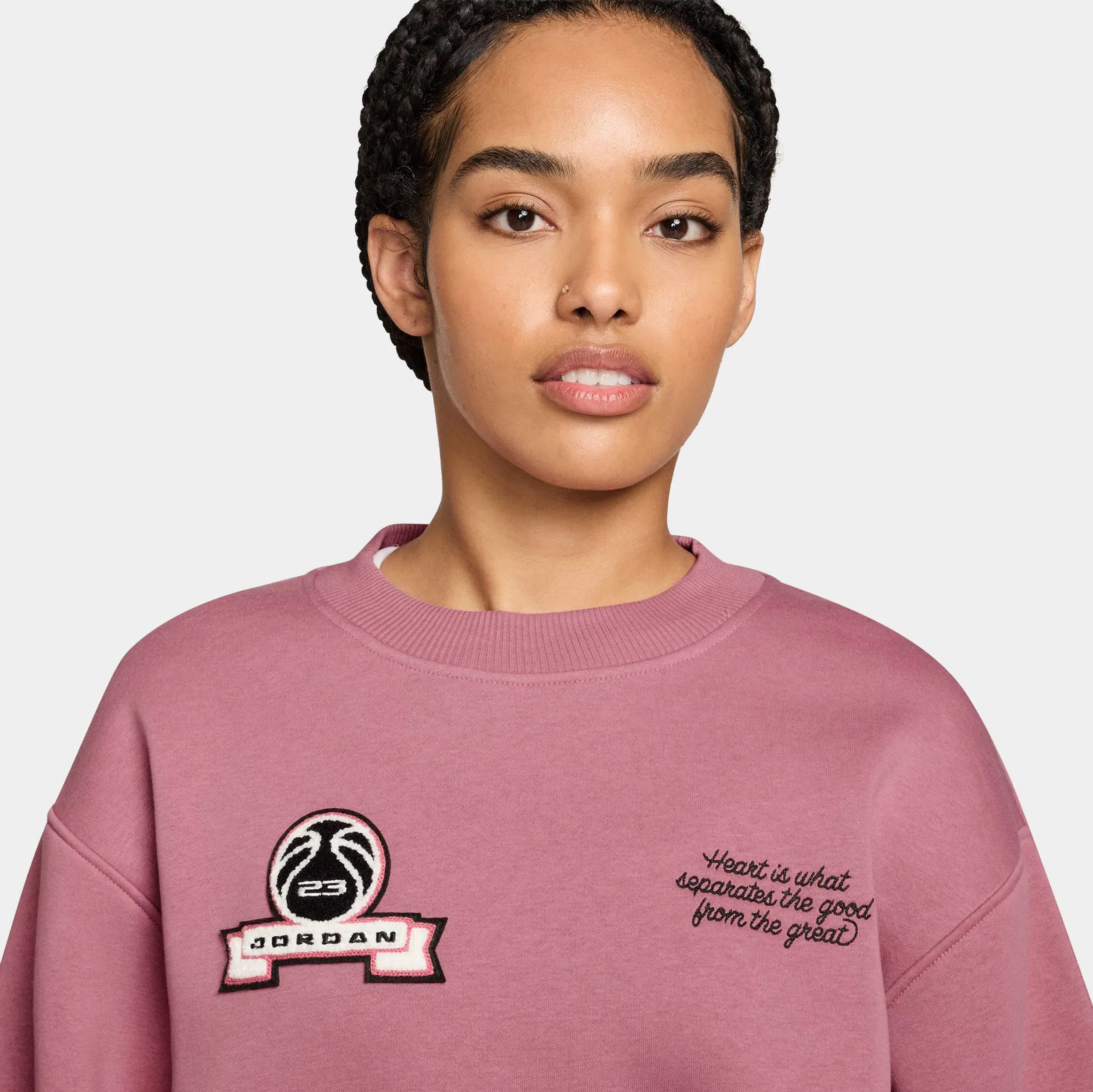 Air Jordan Brooklyn Fleece Cropped Crew Neck Pullover Womens Sweatshirt (Desert Berry/Sail)