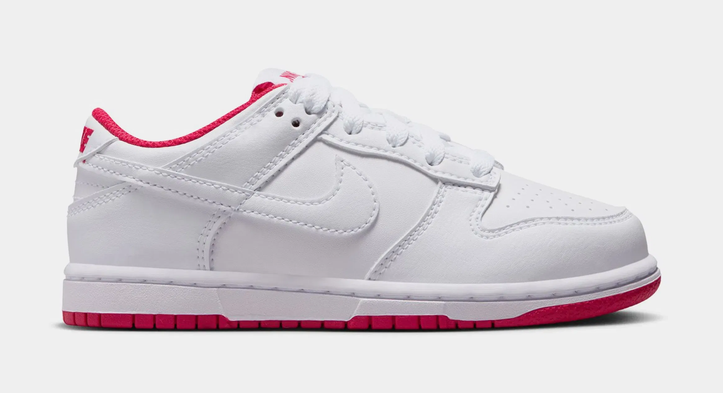 Nike Dunk Low Preschool Lifestyle Shoes (White/University Red)